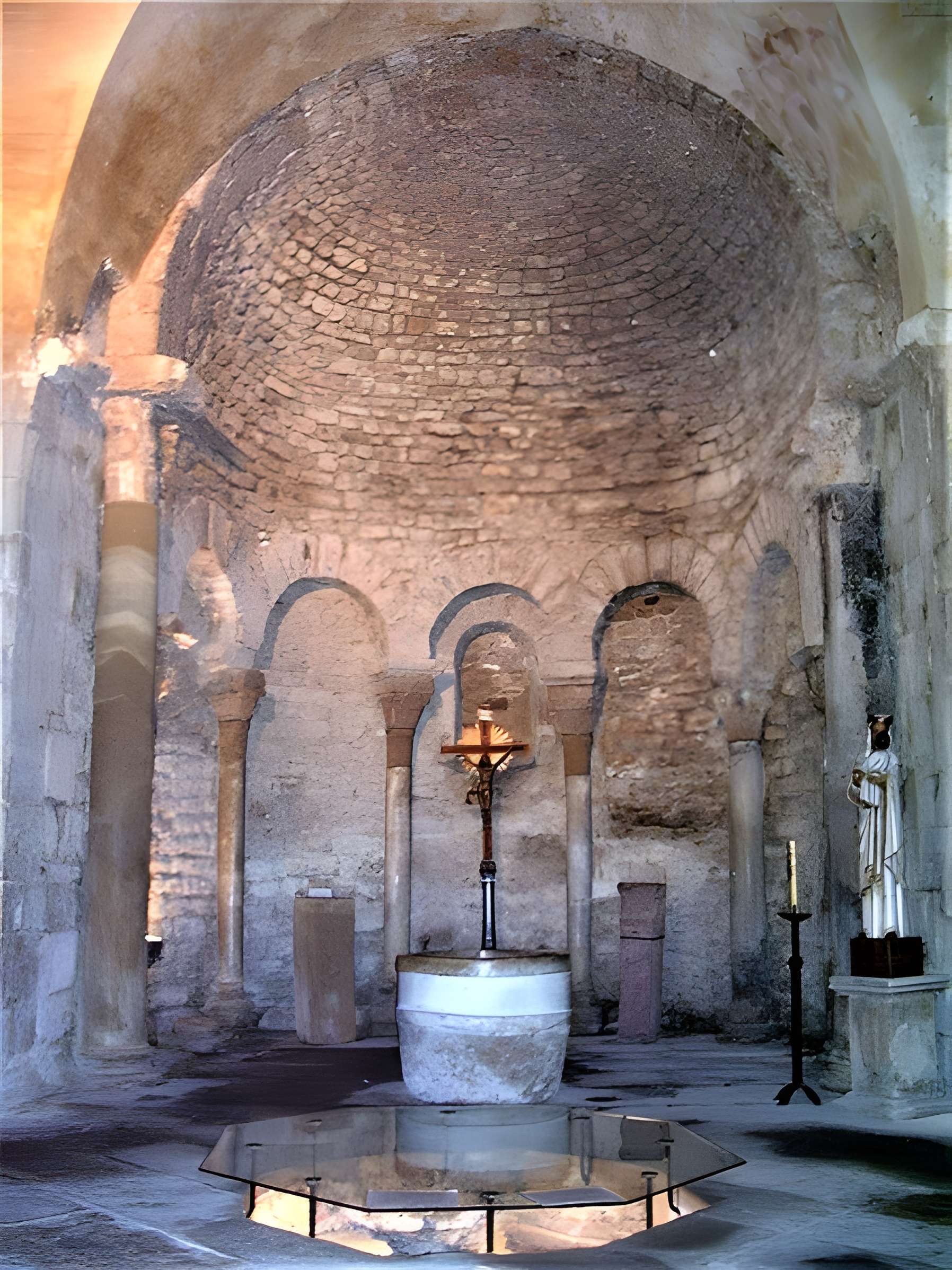 Baptistère de Venasque