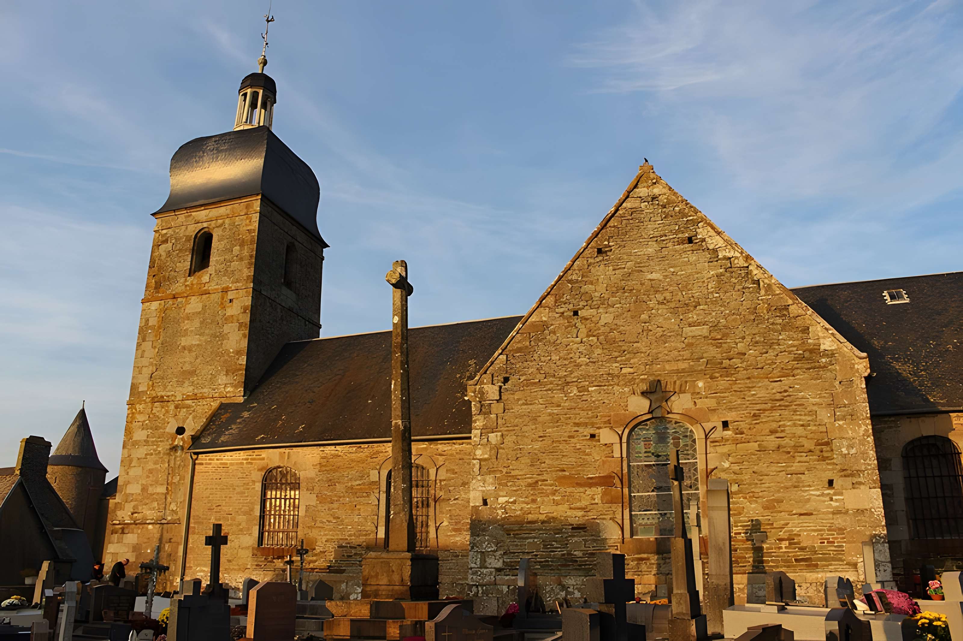 Église Saint-Martin de Servon