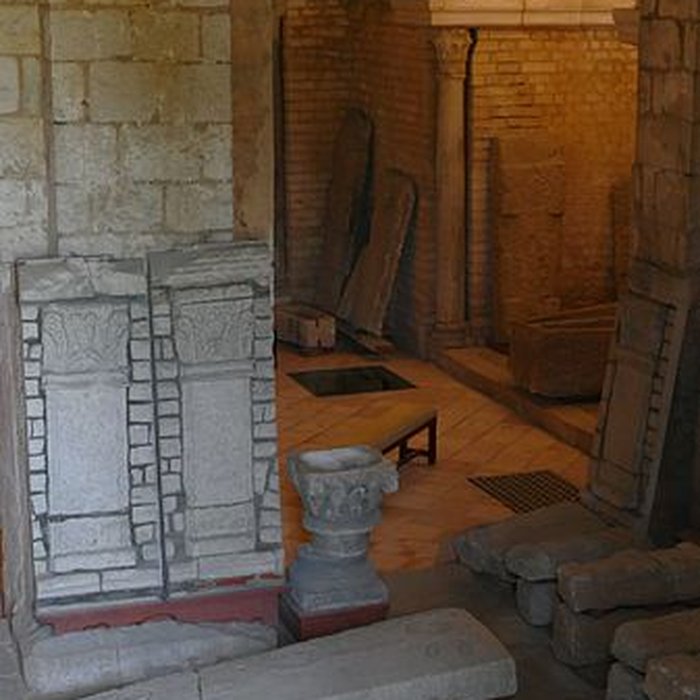 Photo de Baptistère Saint-Jean de Poitiers