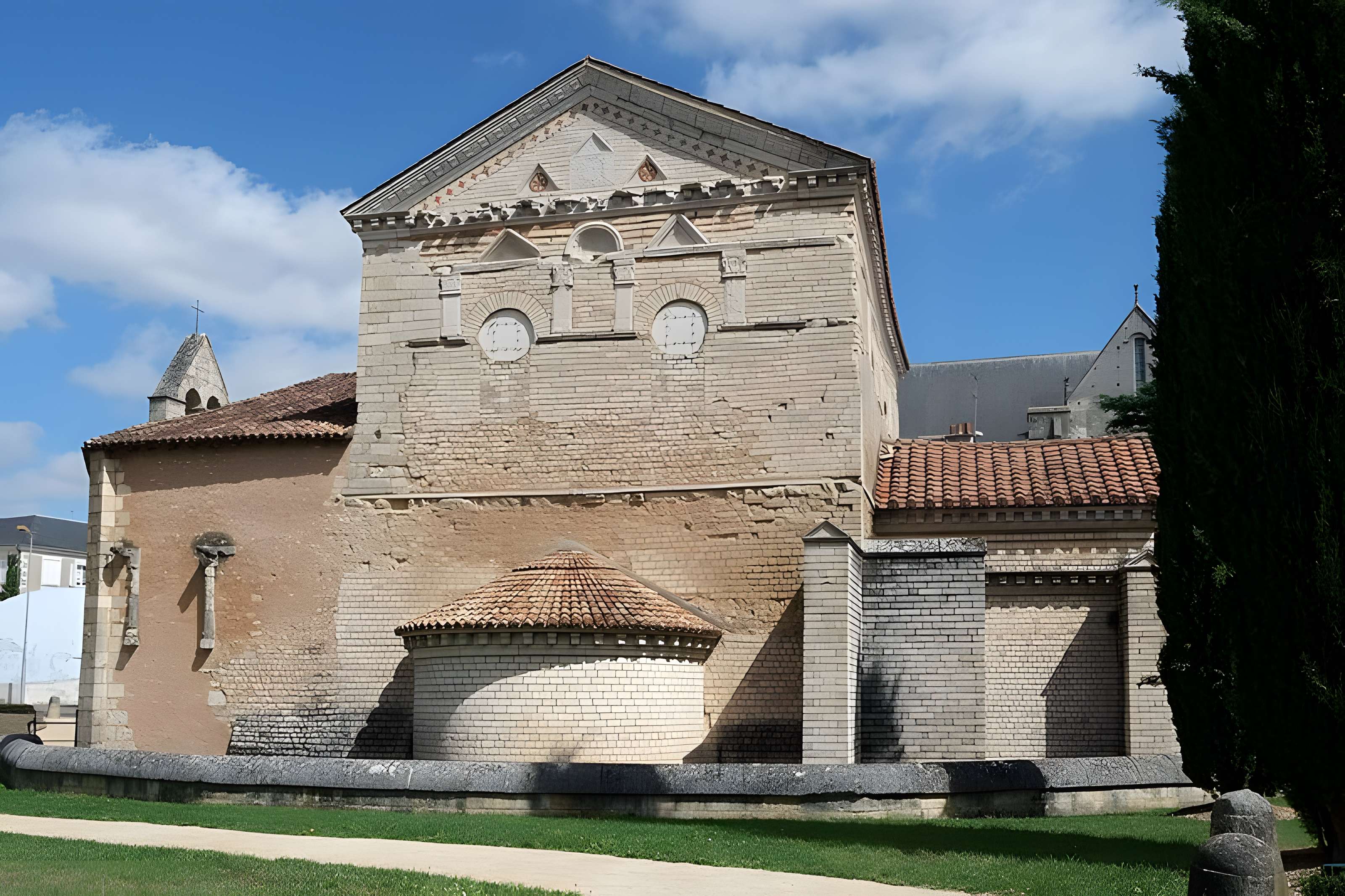 Baptistère Saint-Jean de Poitiers