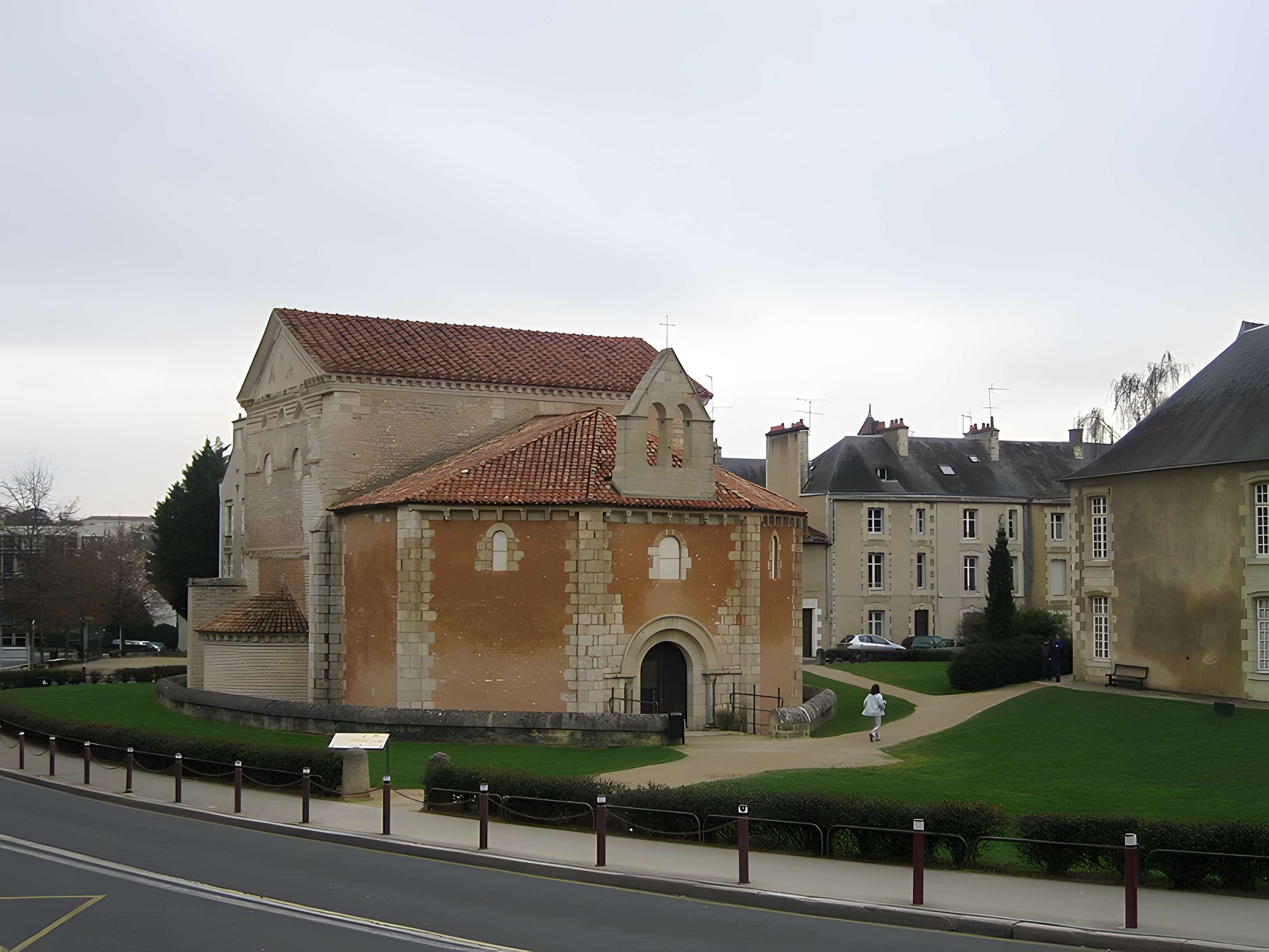 Baptistère Saint-Jean de Poitiers