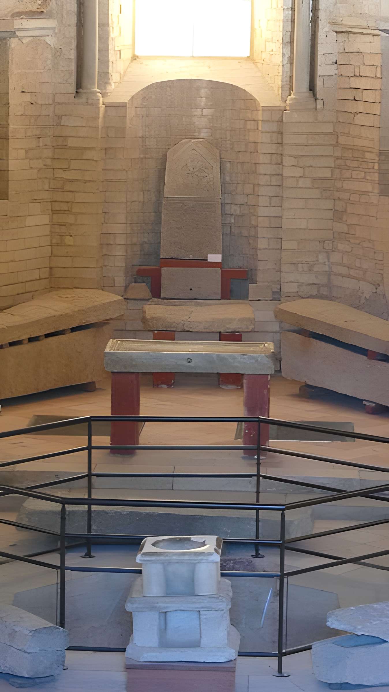 Baptistère Saint-Jean de Poitiers