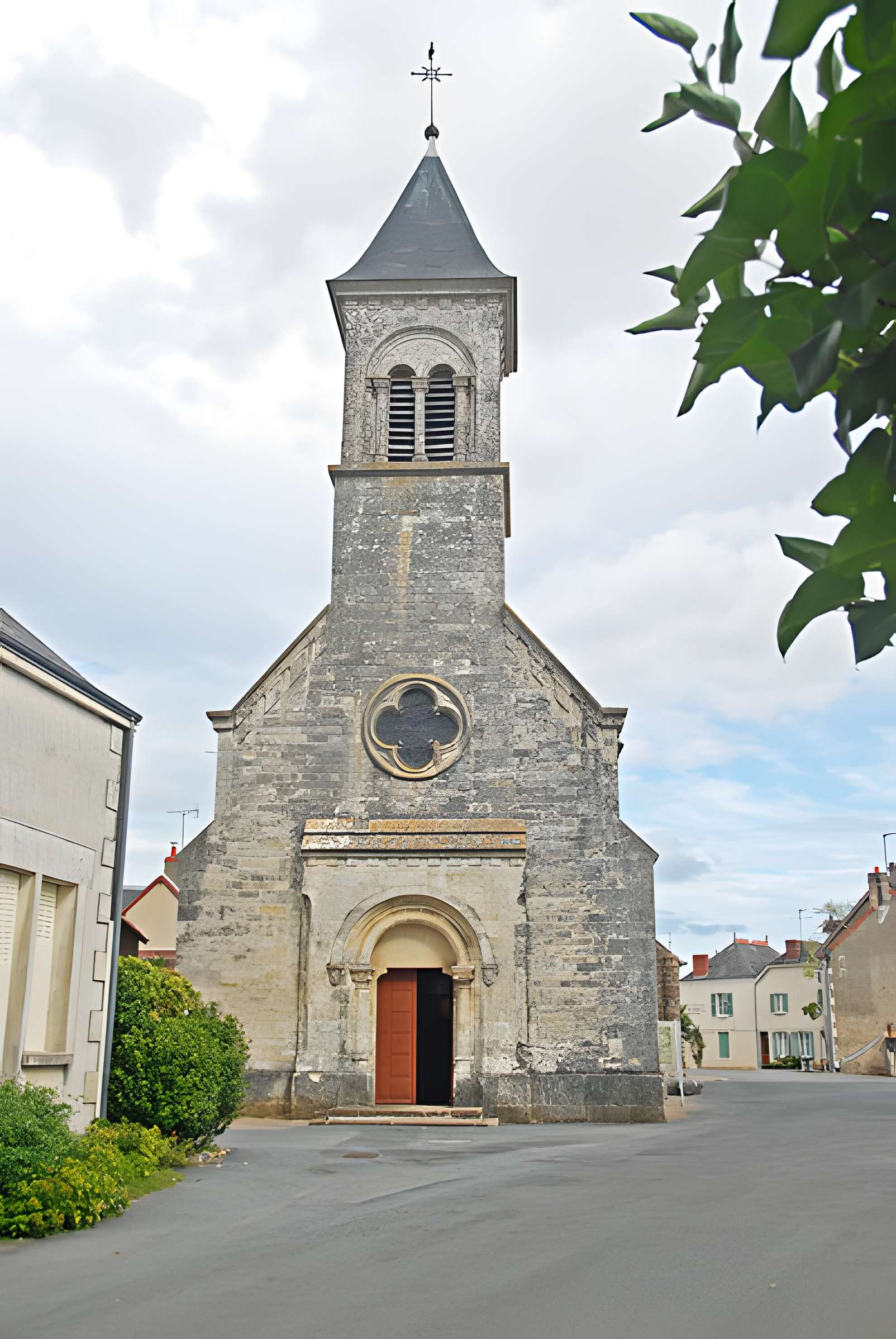 Église Saint-Martin de Vic
