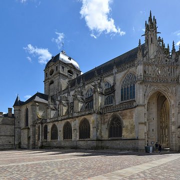 Basilique Notre-Dame dAlençon