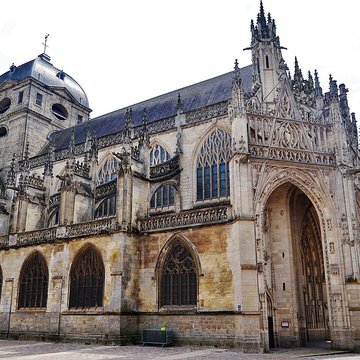 Basilique Notre-Dame dAlençon