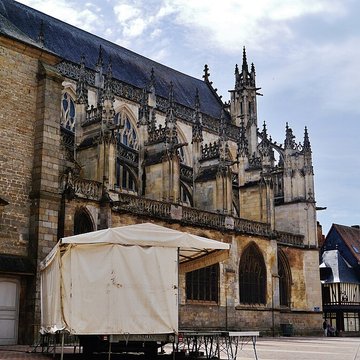 Basilique Notre-Dame dAlençon