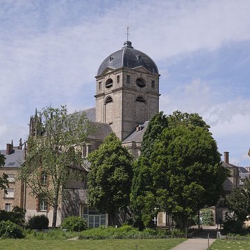 Basilique Notre-Dame dAlençon