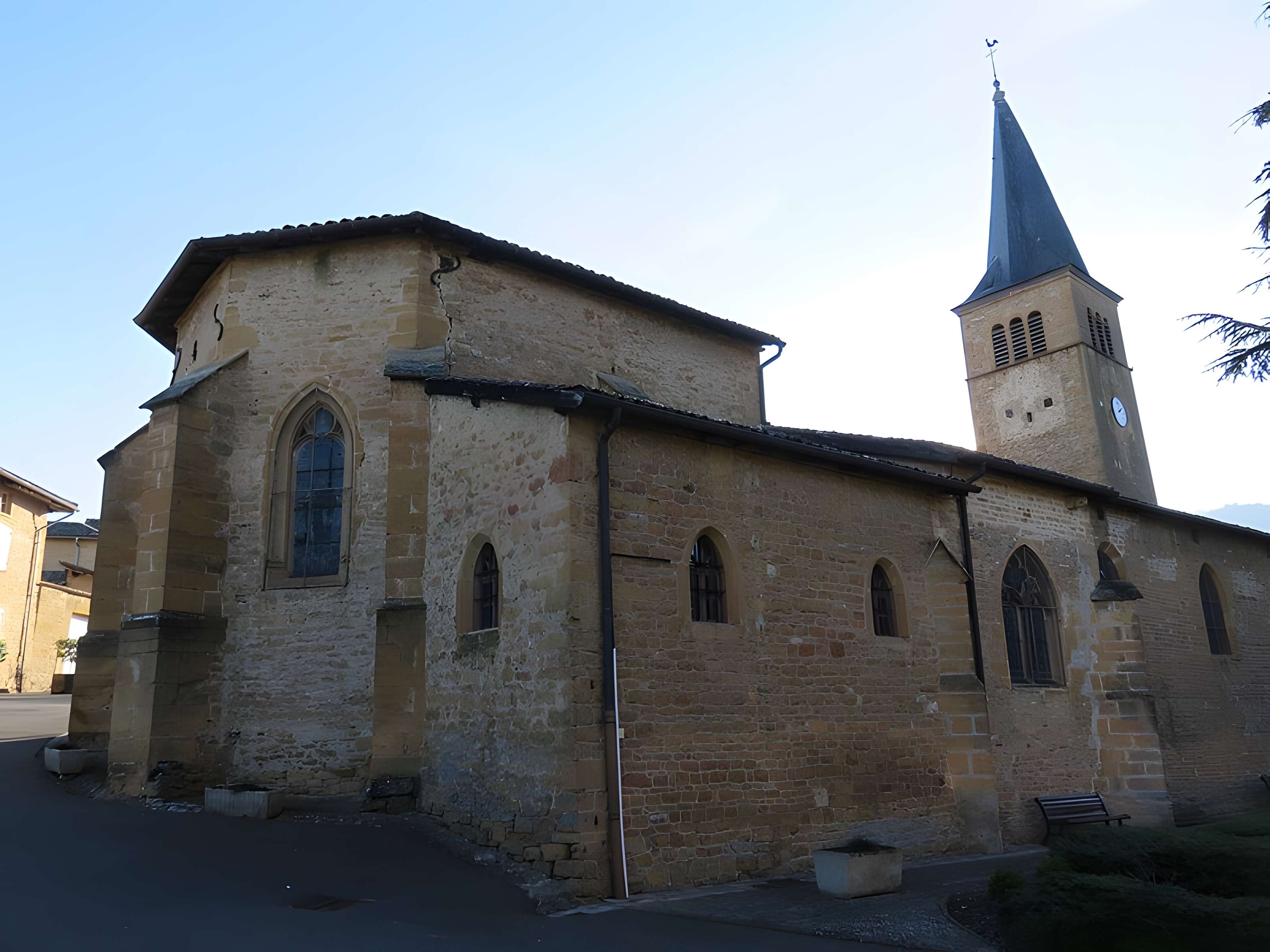Église Saint-Martin de Ville-sur-Jarnioux