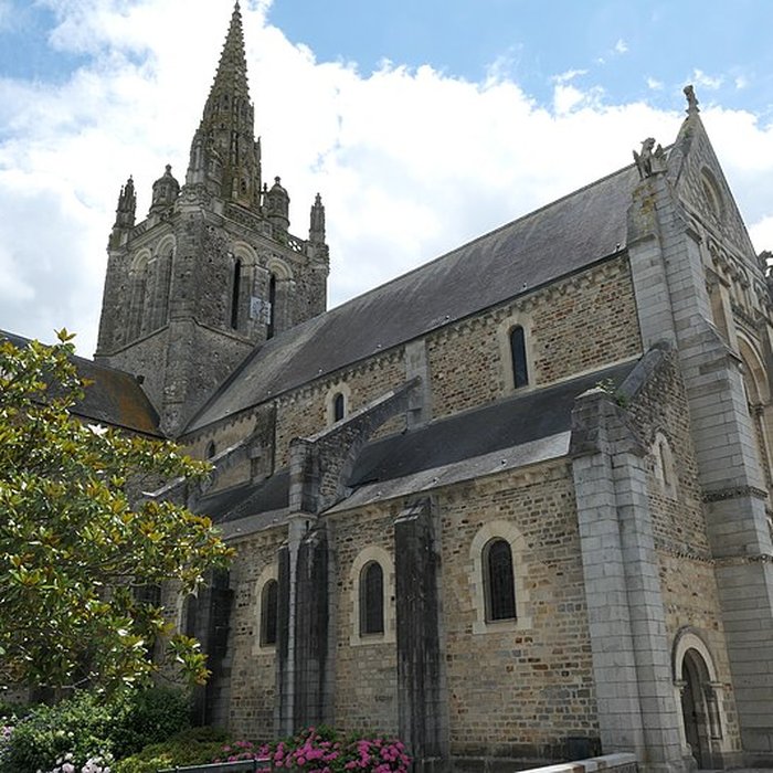 Photo de Basilique Notre-Dame dAvesnières à Laval