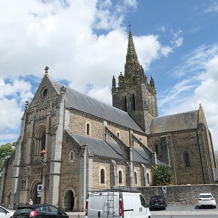 Photo de Basilique Notre-Dame dAvesnières à Laval