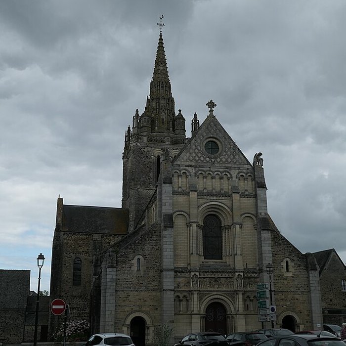 Photo de Basilique Notre-Dame dAvesnières à Laval