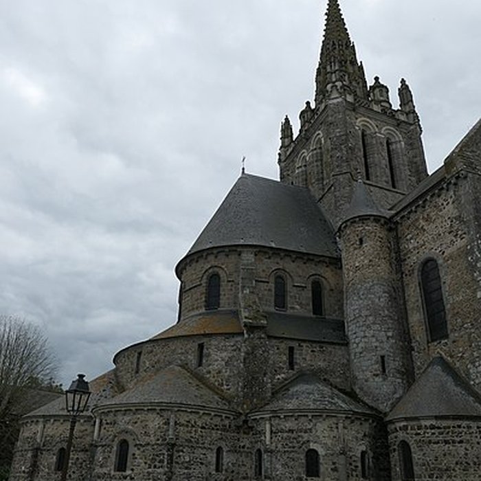 Photo de Basilique Notre-Dame dAvesnières à Laval