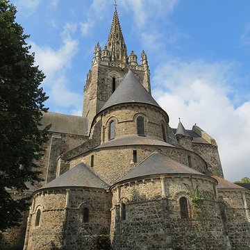 Basilique Notre-Dame dAvesnières à Laval