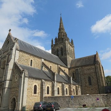 Basilique Notre-Dame dAvesnières à Laval