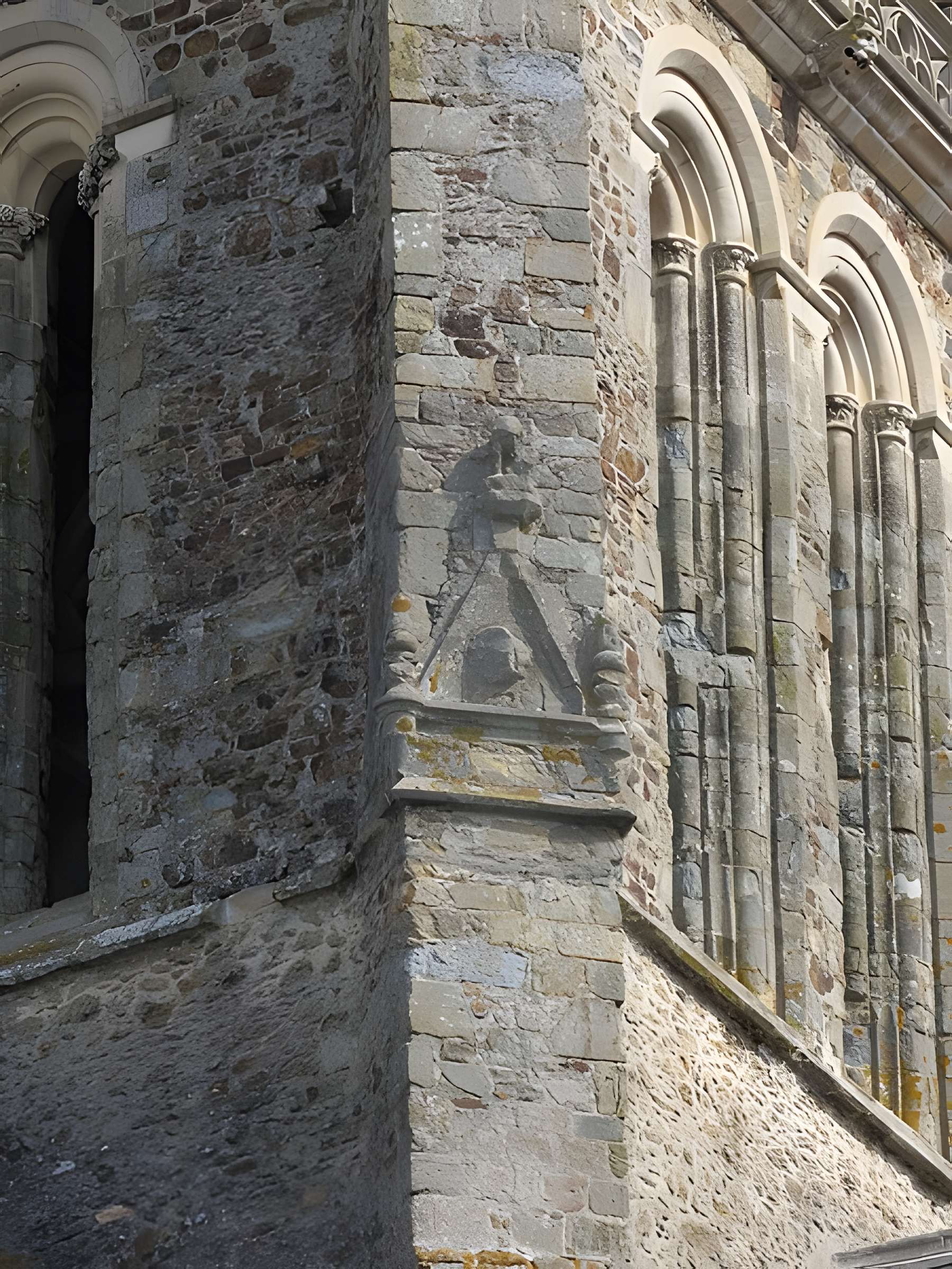 Basilique Notre-Dame d'Avesnières à Laval