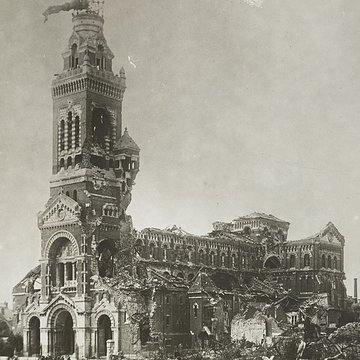 Basilique Notre-Dame de Brebières à Albert