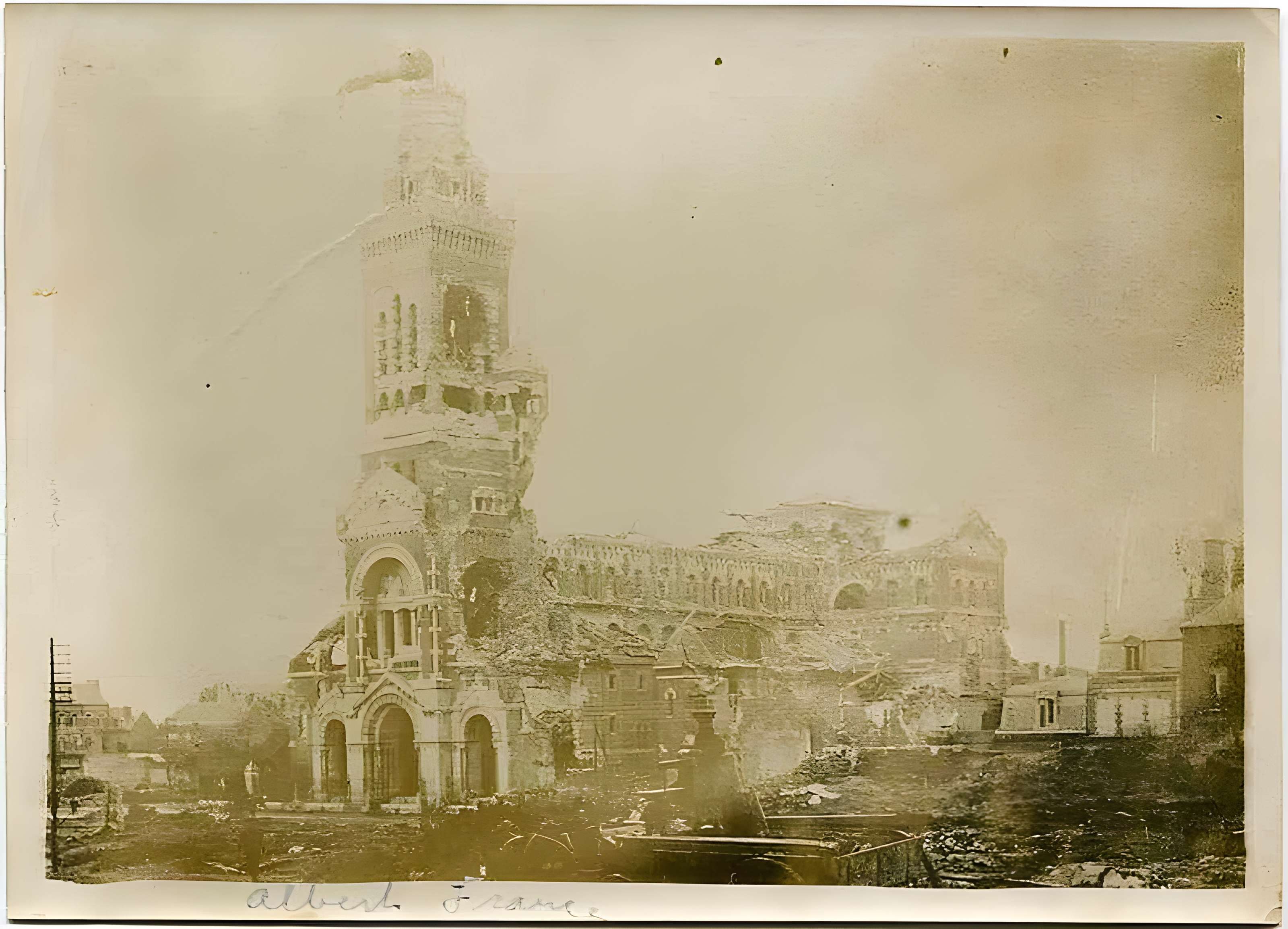 Basilique Notre-Dame de Brebières à Albert