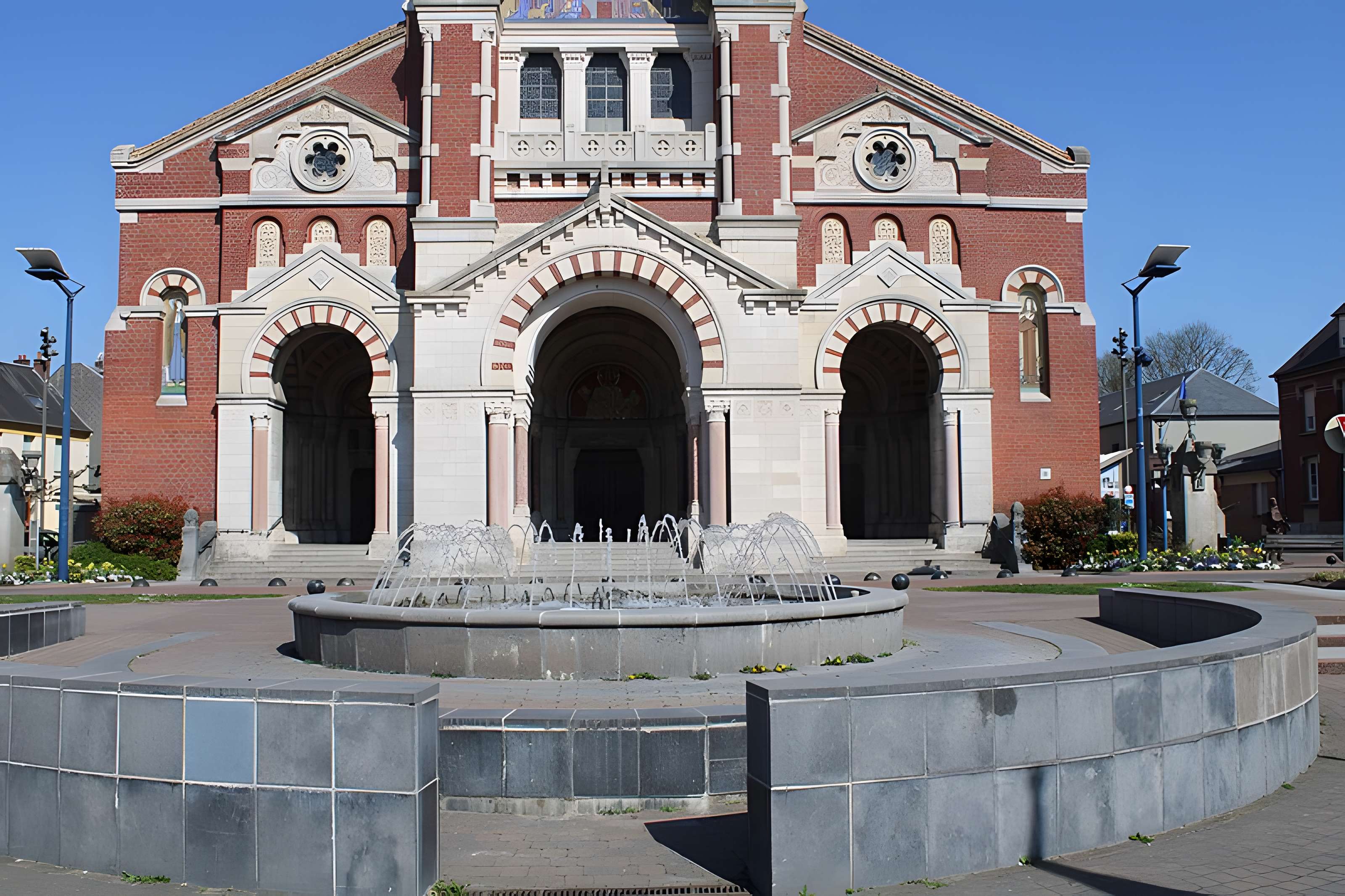 Basilique Notre-Dame de Brebières à Albert