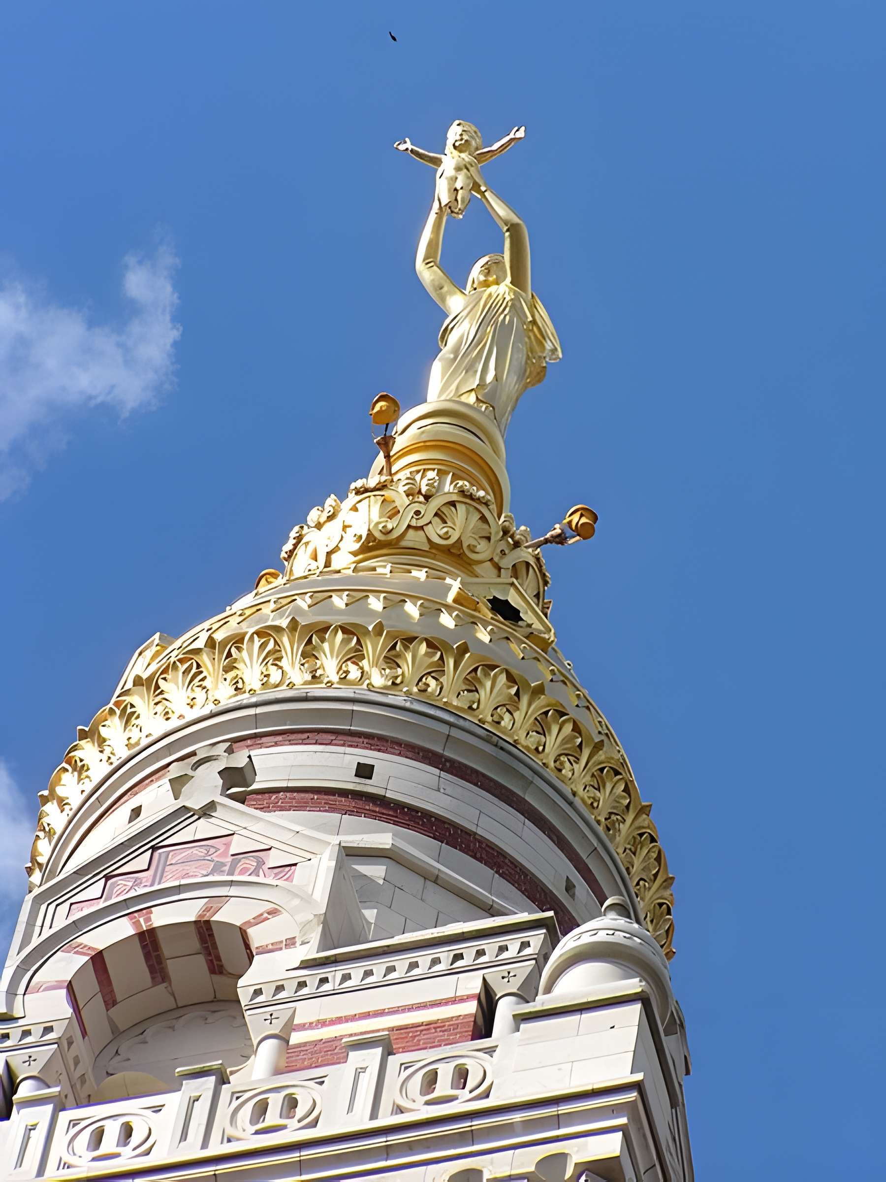 Basilique Notre-Dame de Brebières à Albert
