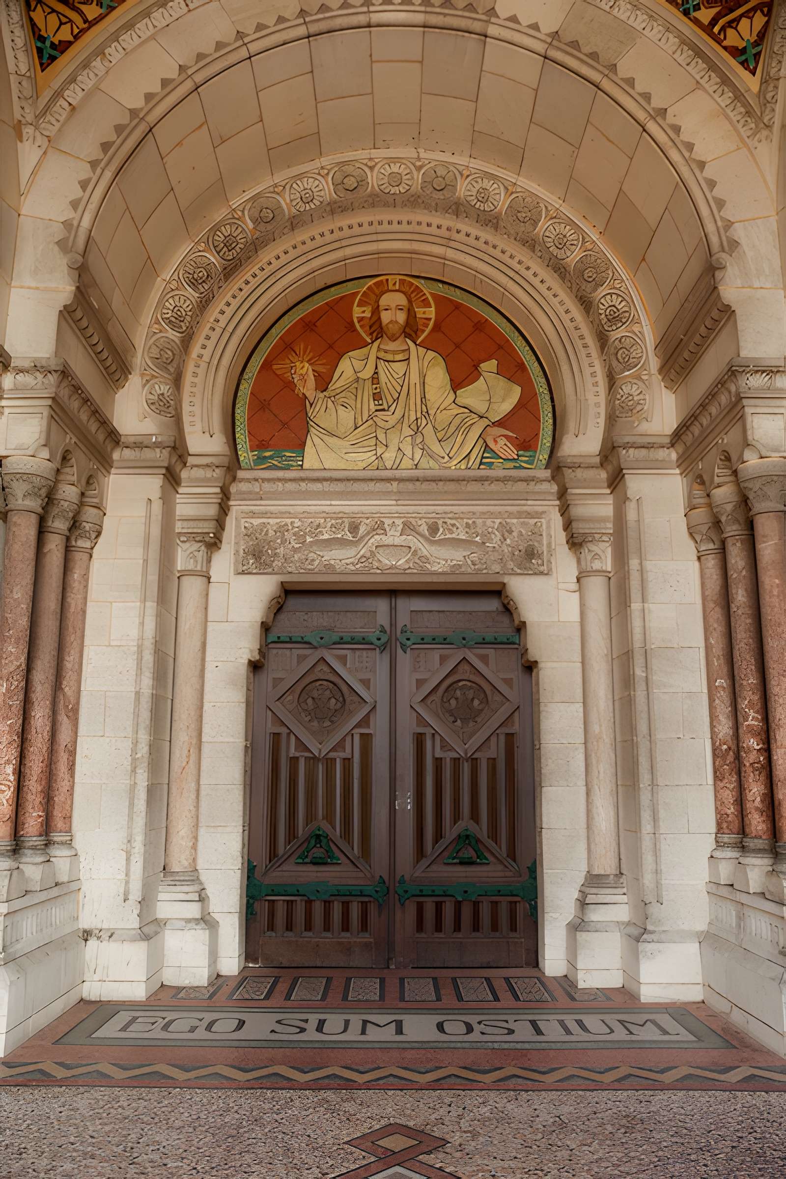 Basilique Notre-Dame de Brebières à Albert