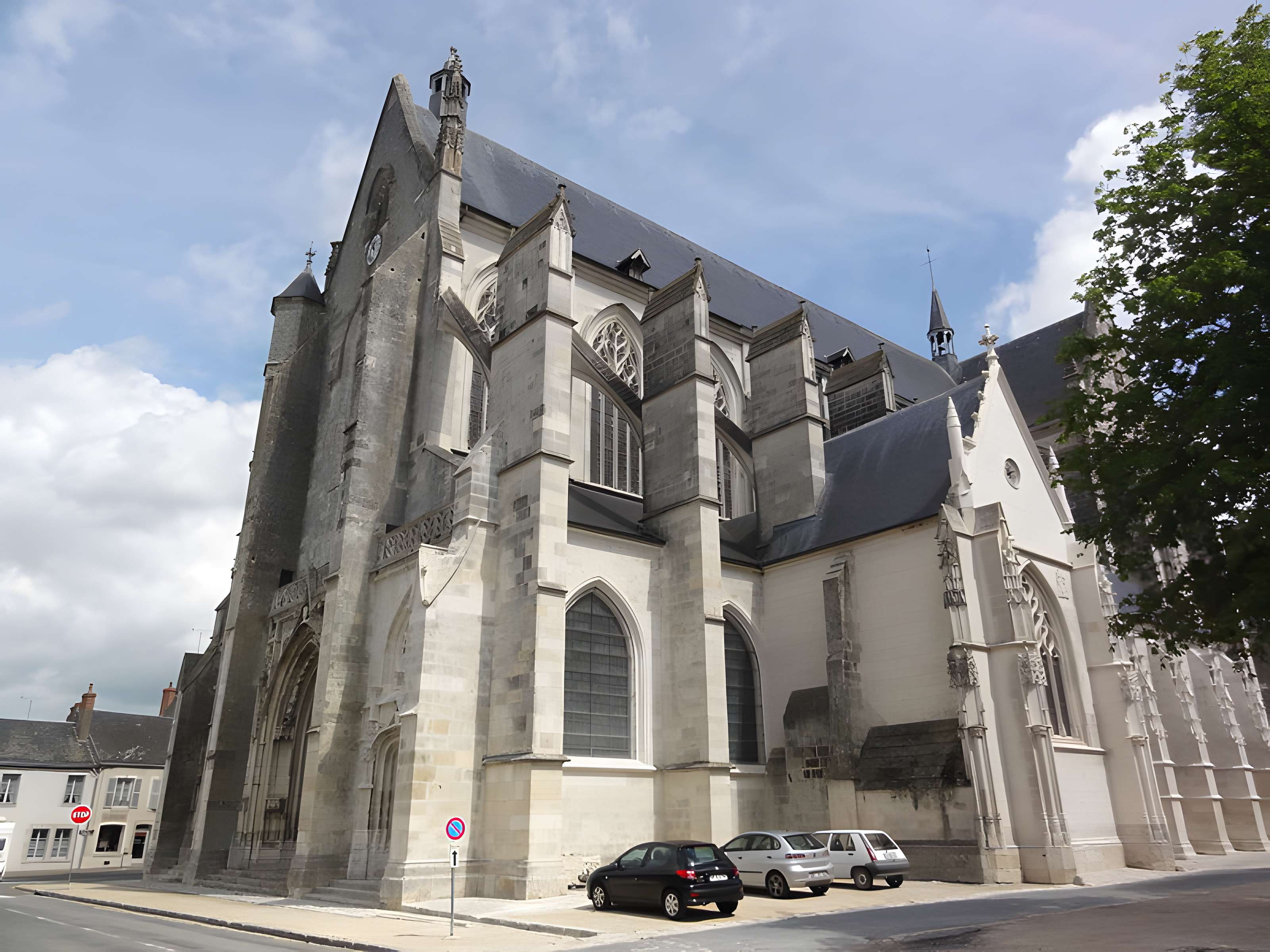 Basilique Notre-Dame de Cléry-Saint-André