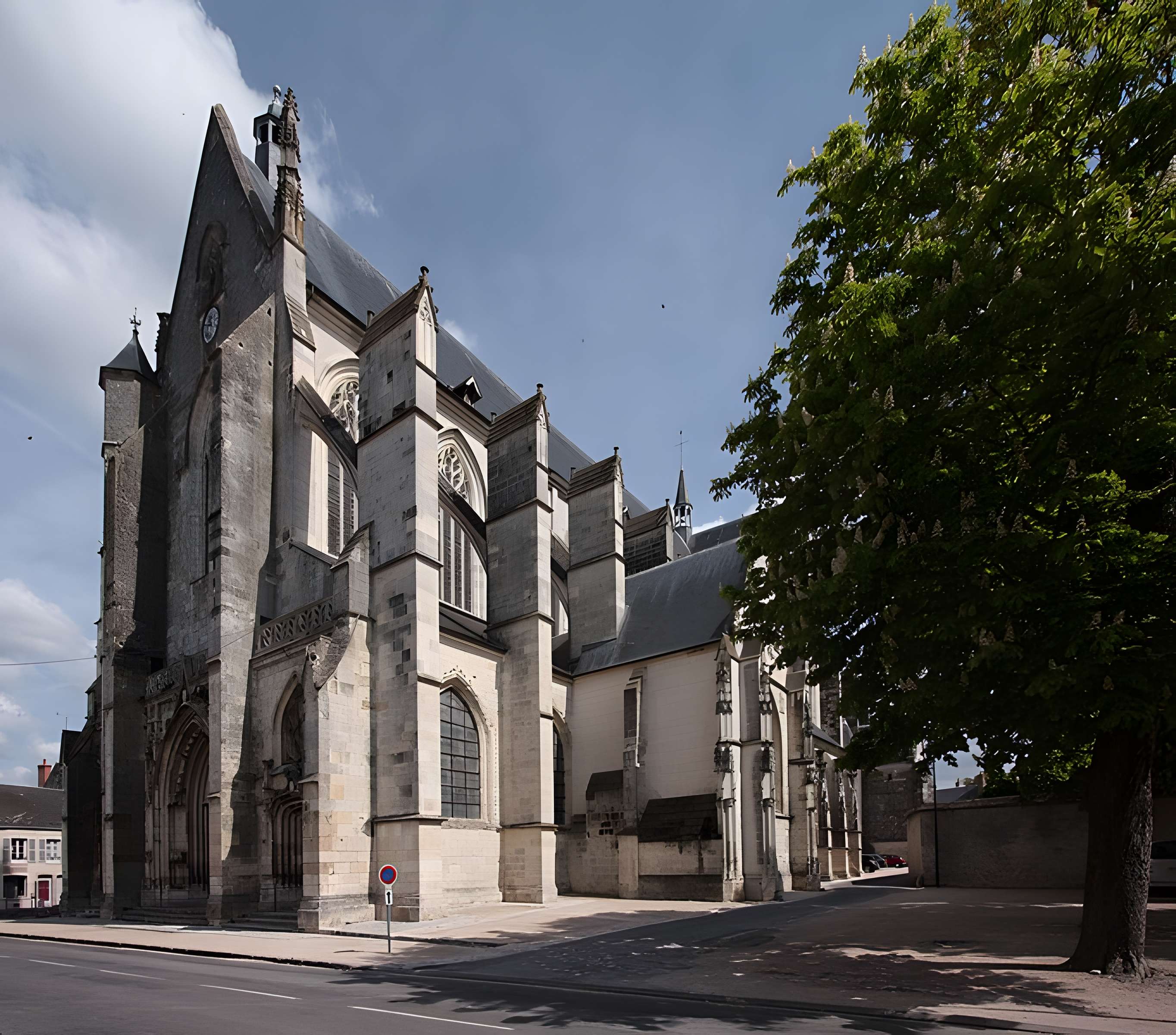 Basilique Notre-Dame de Cléry-Saint-André
