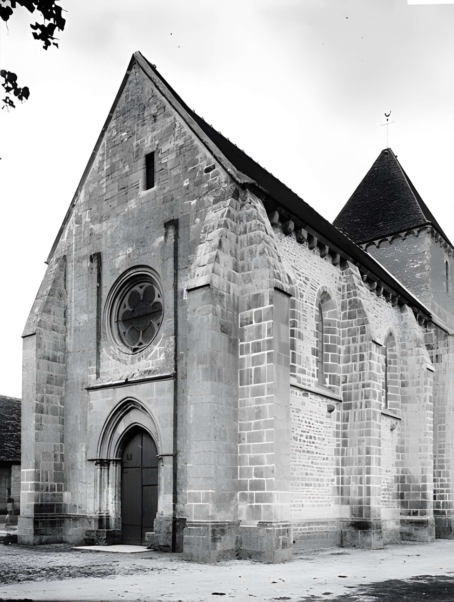 Église Saint-Martin d'Ineuil