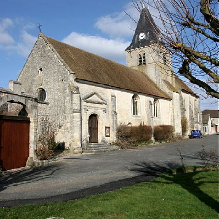 Photo de Église Saint-Martin dOmerville et 2 croix