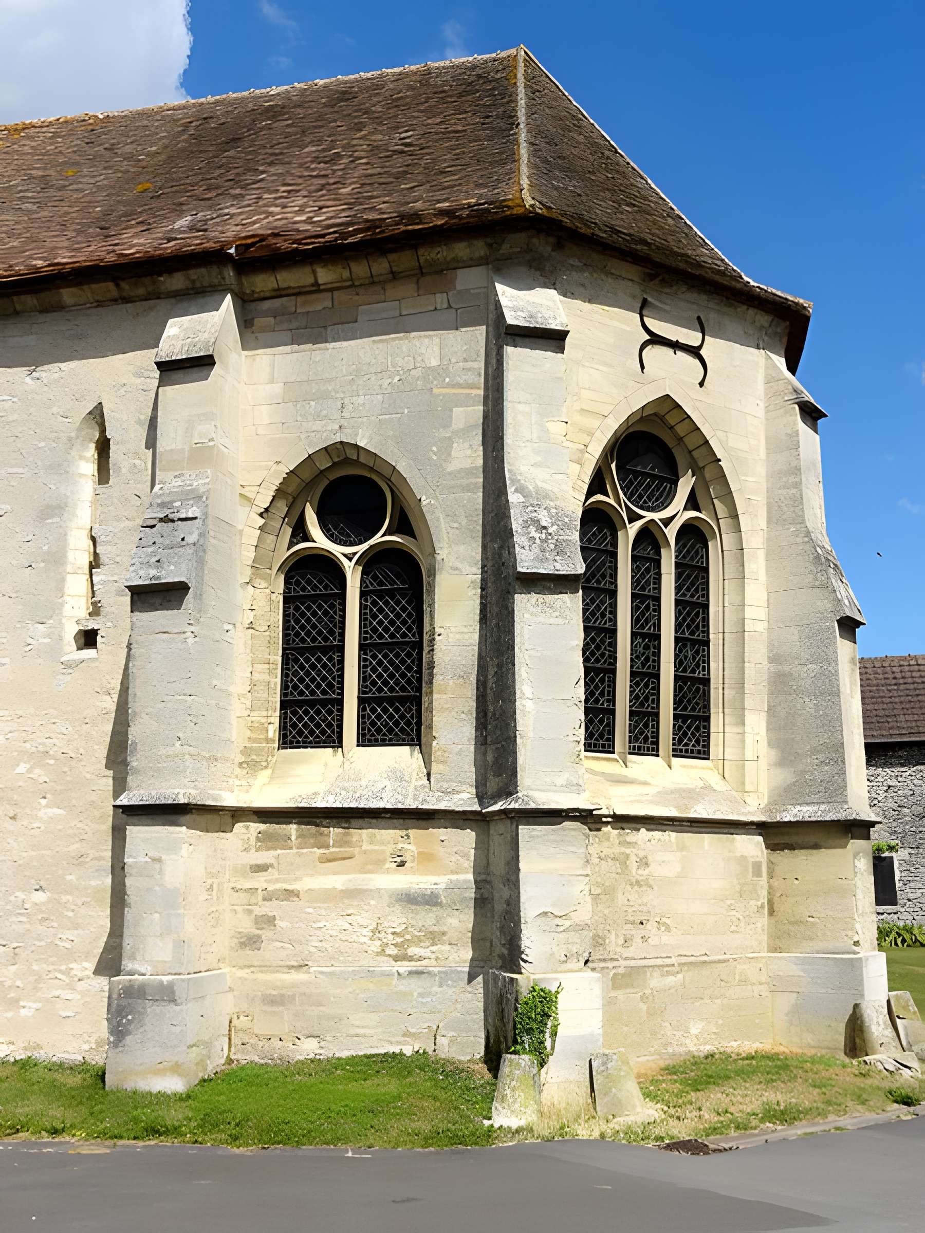 Église Saint-Martin d'Omerville et 2 croix