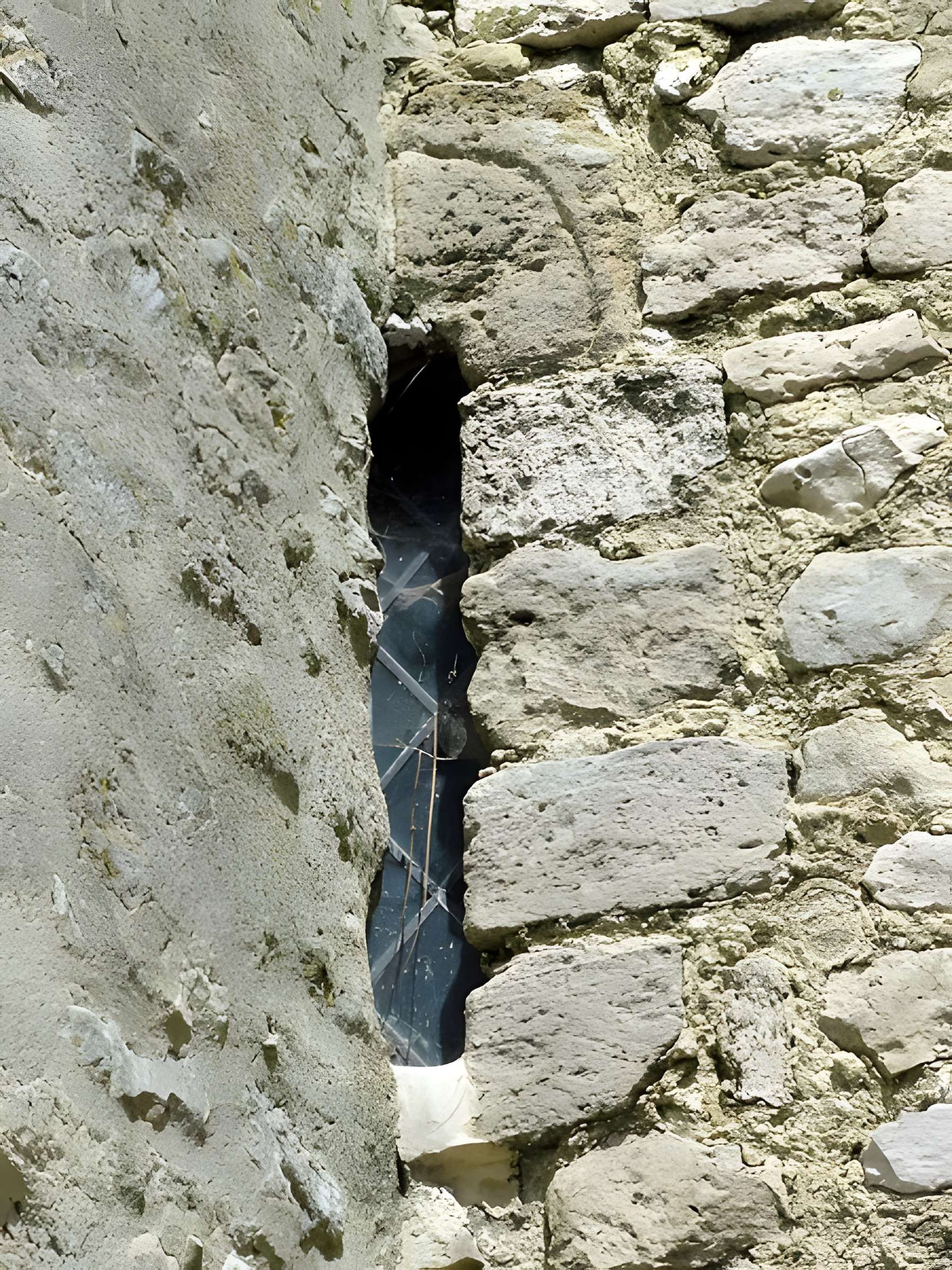 Église Saint-Martin d'Omerville et 2 croix