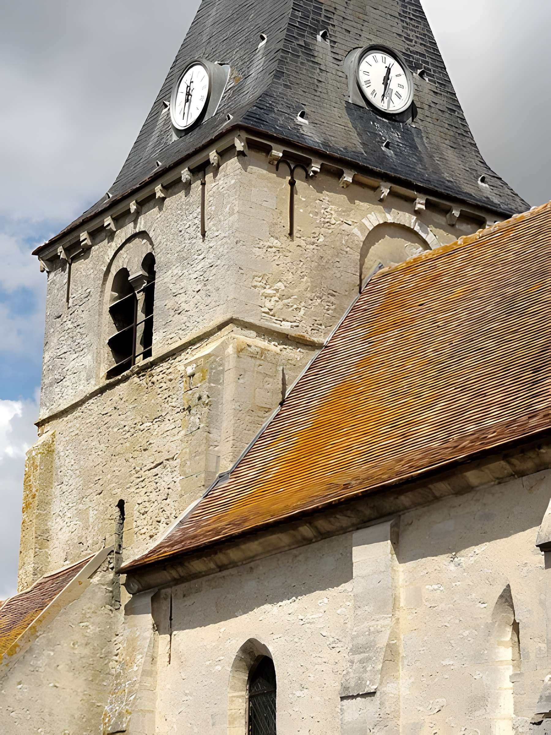 Église Saint-Martin d'Omerville et 2 croix