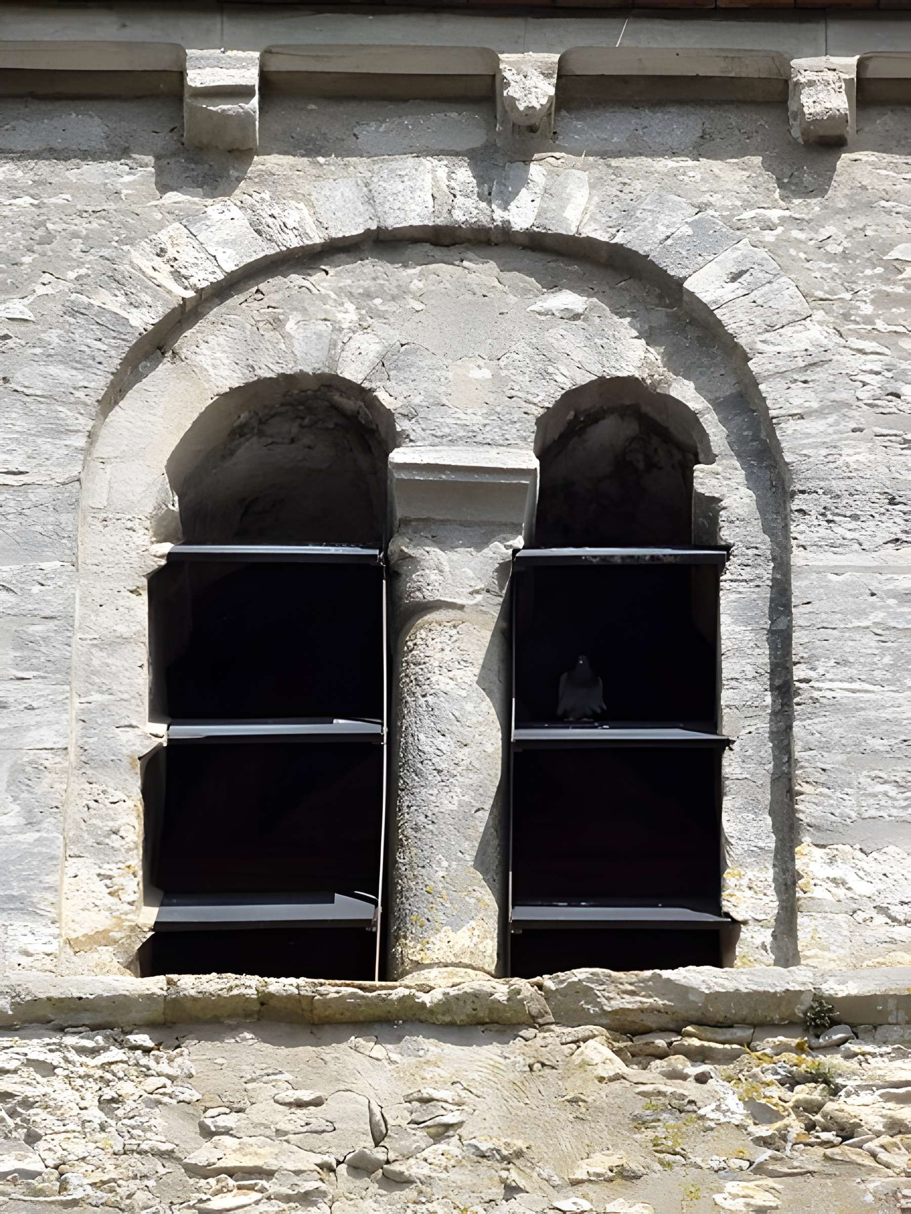 Église Saint-Martin d'Omerville et 2 croix