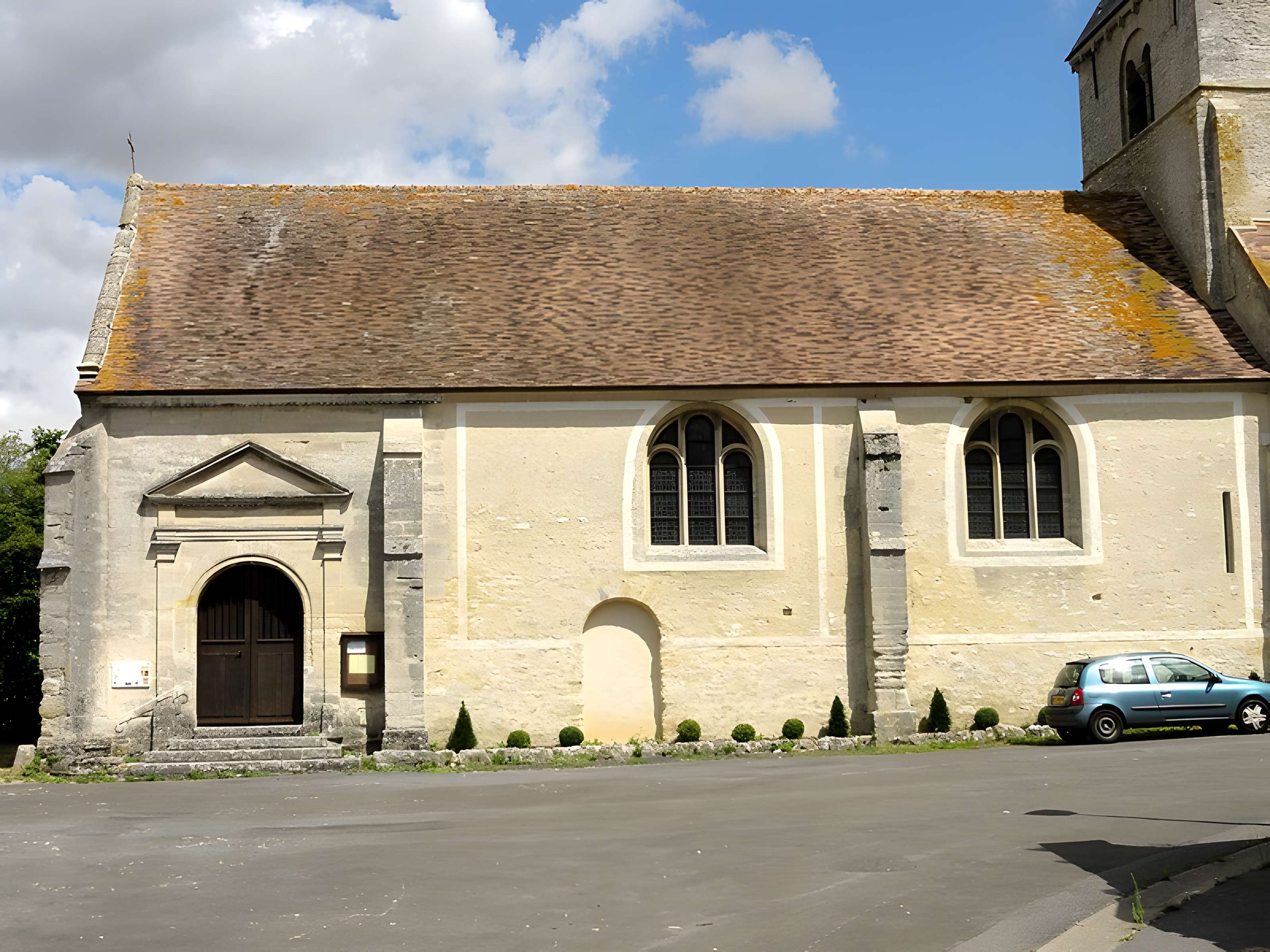 Église Saint-Martin d'Omerville et 2 croix