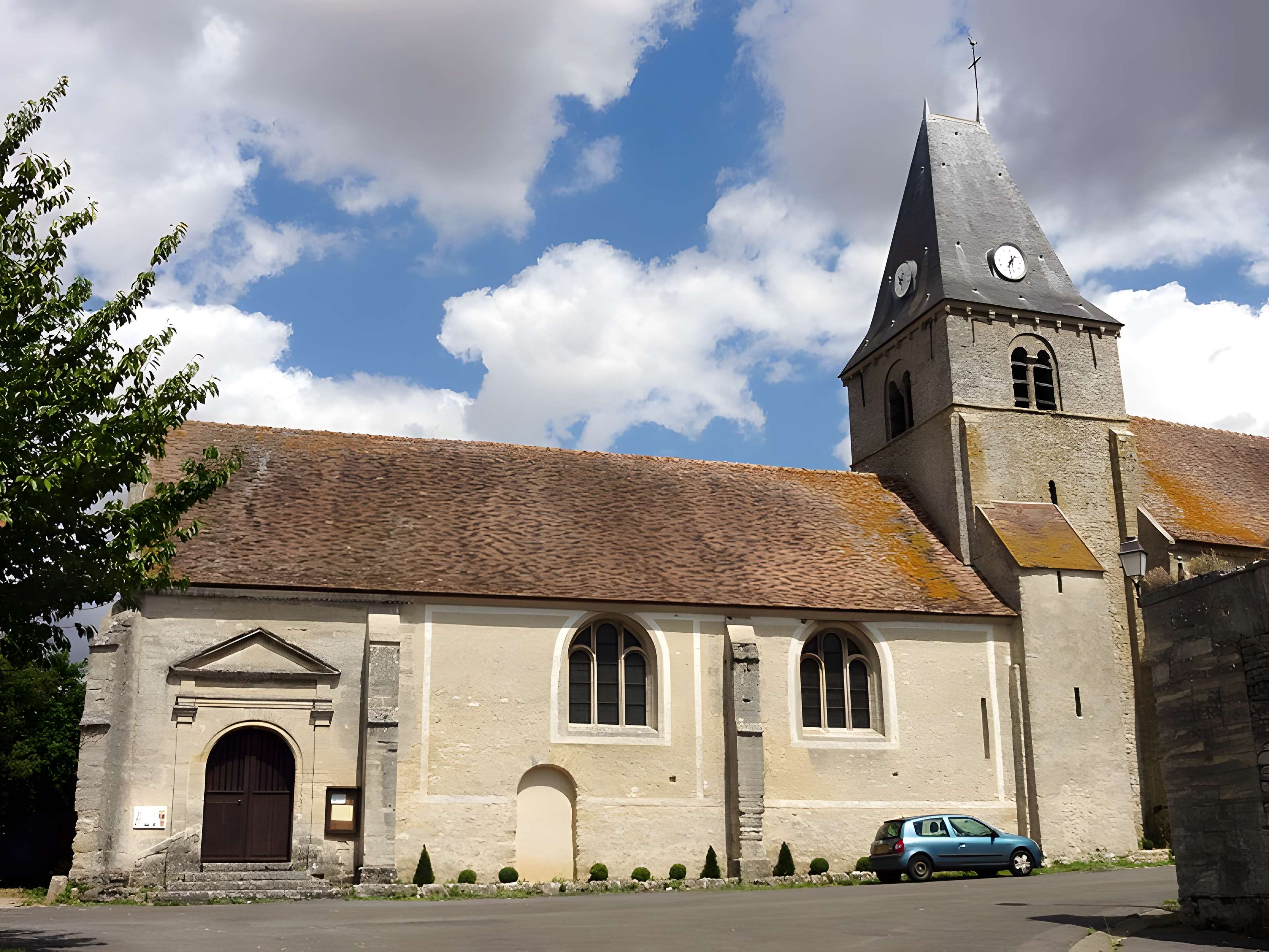 Église Saint-Martin d'Omerville et 2 croix