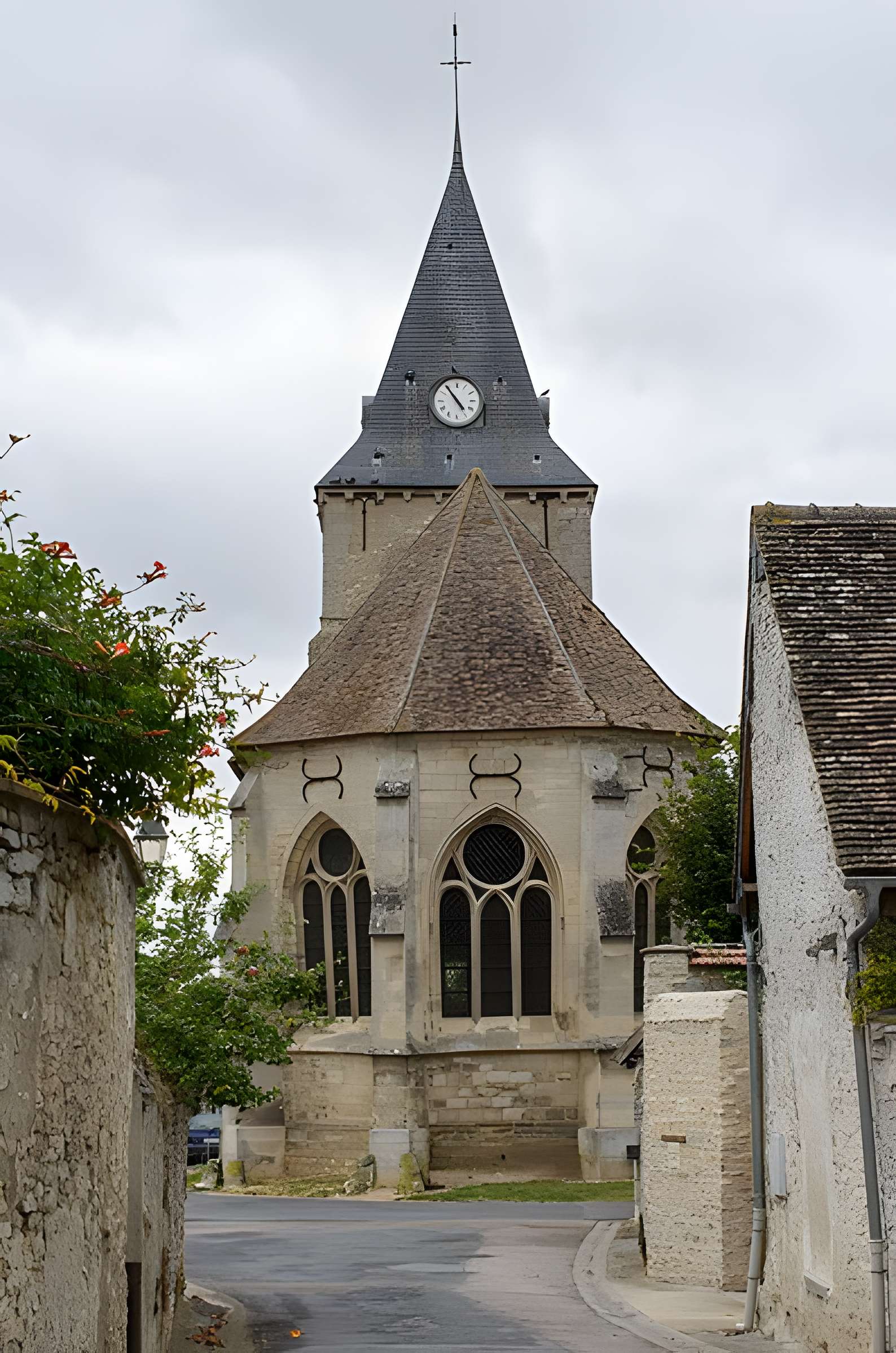 Église Saint-Martin d'Omerville et 2 croix