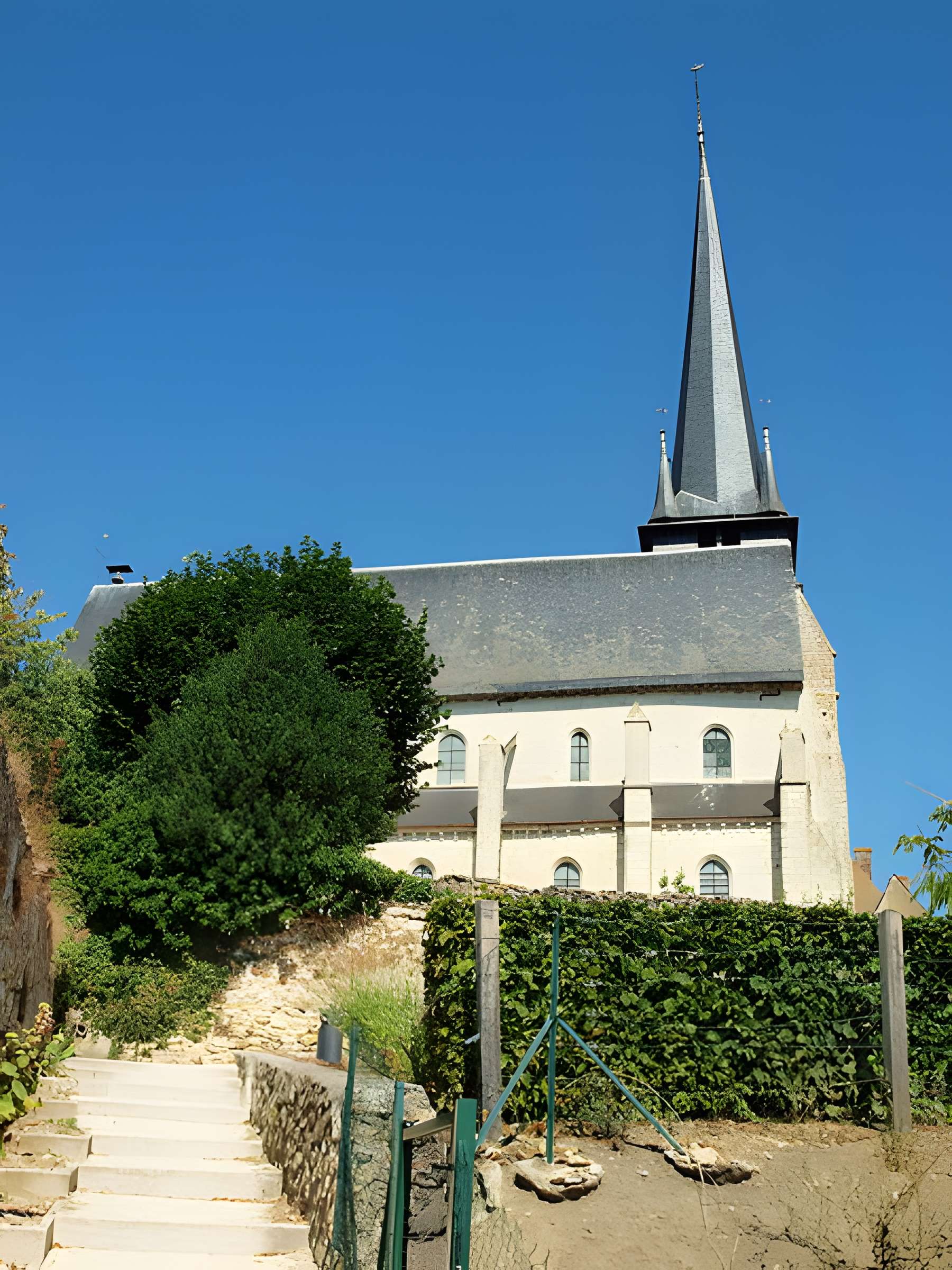 Église Saint-Martin d'Ouzouer-sur-Trézée