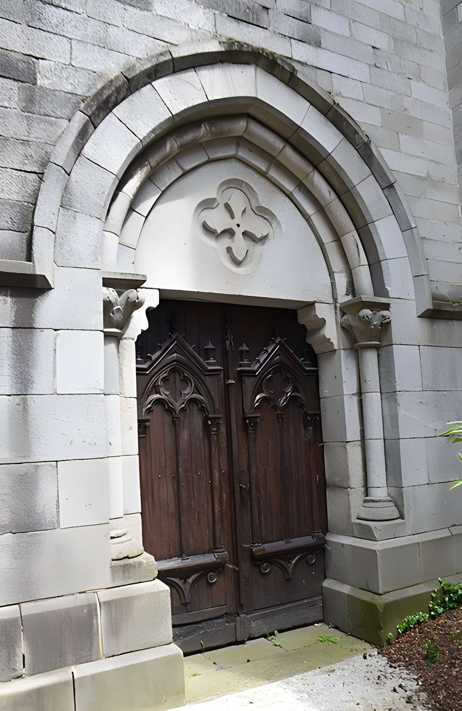 Église Saint-Martin d'Ussel