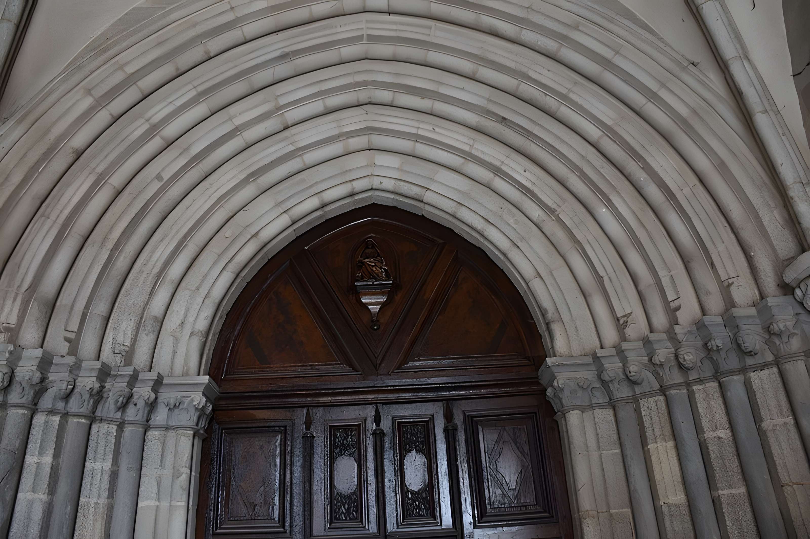 Église Saint-Martin d'Ussel