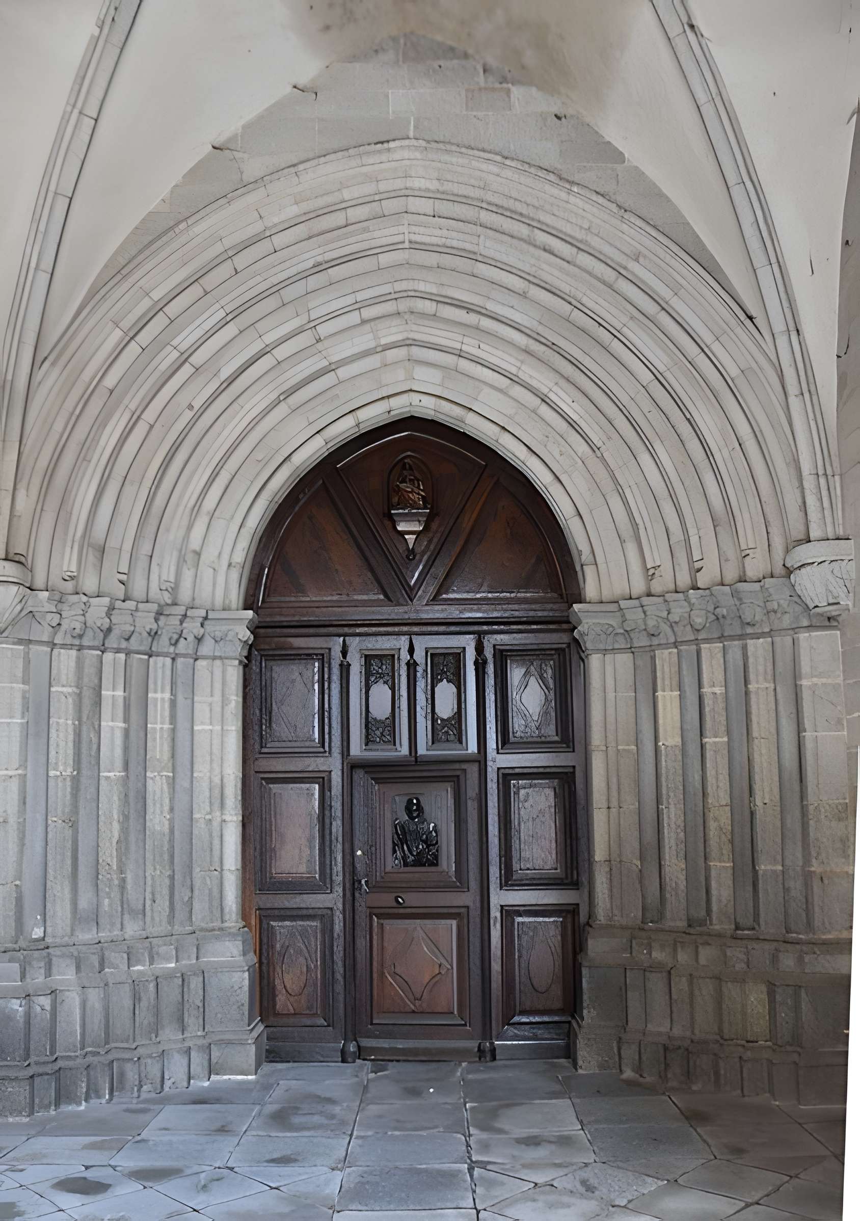 Église Saint-Martin d'Ussel