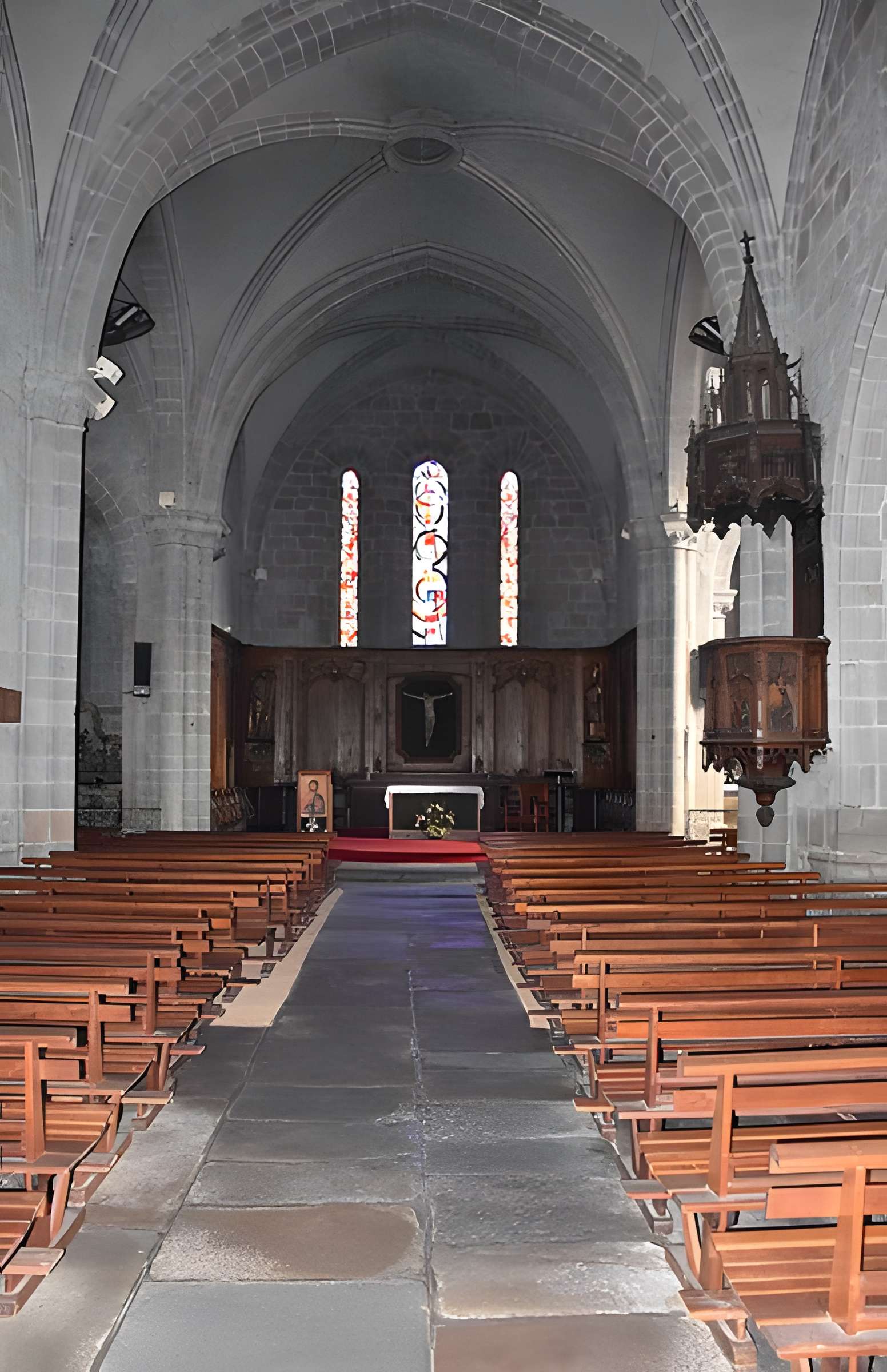 Église Saint-Martin d'Ussel