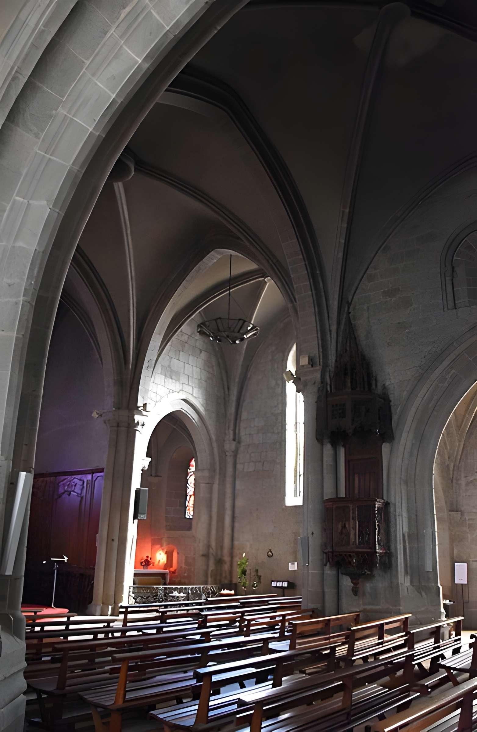 Église Saint-Martin d'Ussel