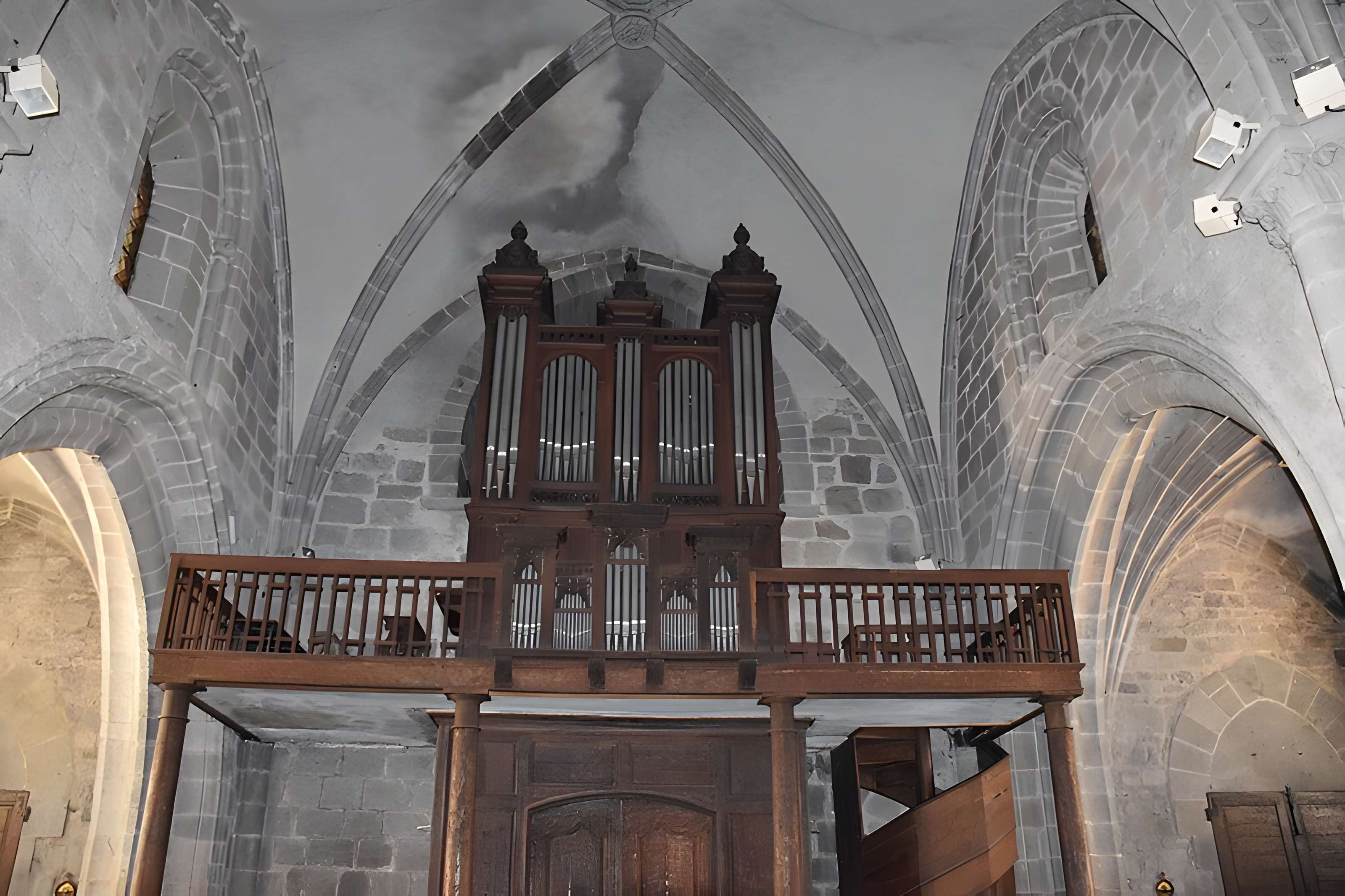 Église Saint-Martin d'Ussel