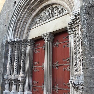 Basilique Saint-Andoche de Saulieu