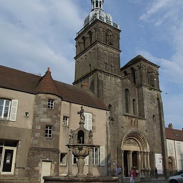 Basilique Saint-Andoche de Saulieu