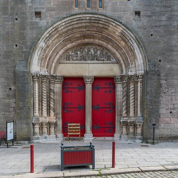 Basilique Saint-Andoche de Saulieu