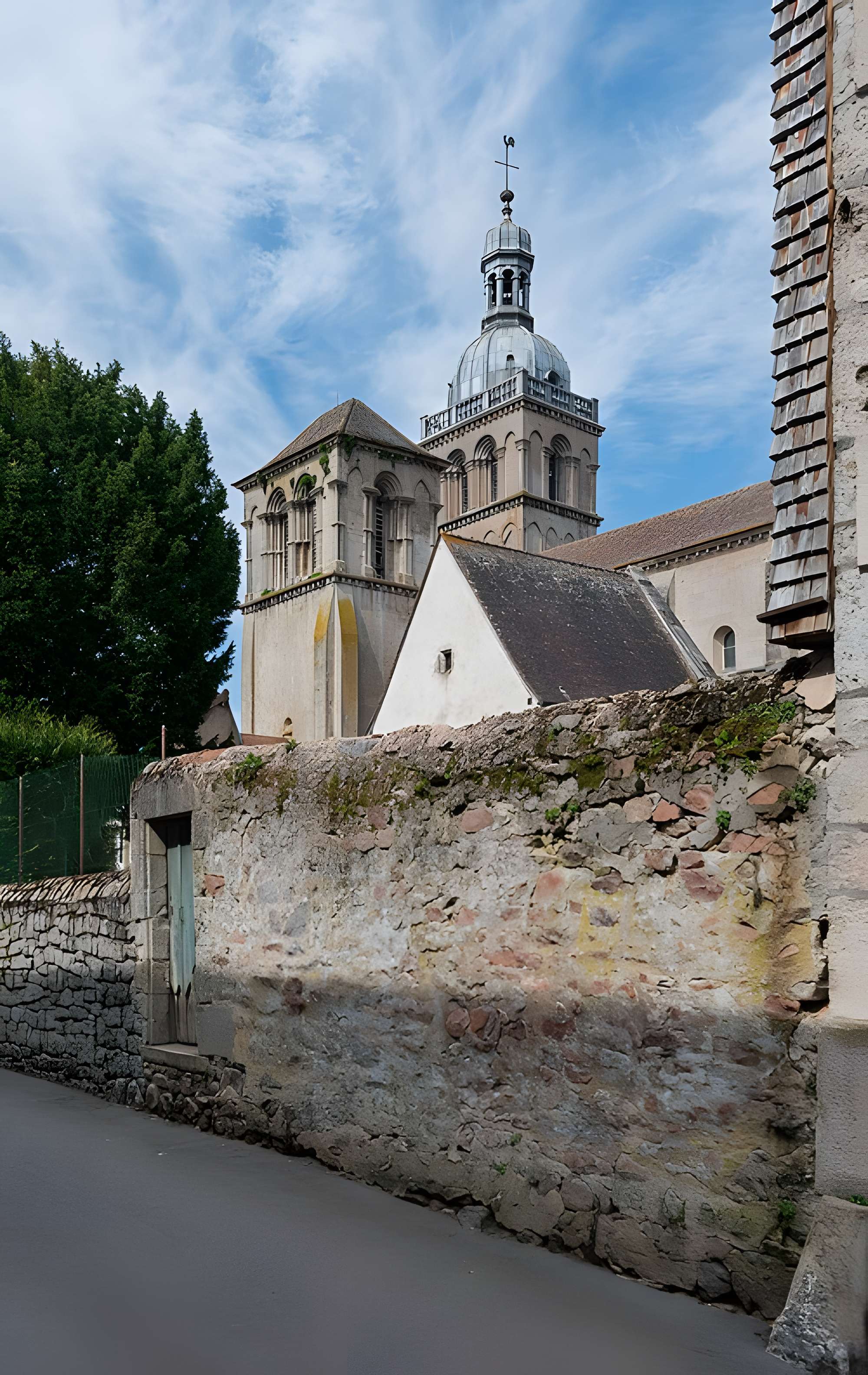 Basilique Saint-Andoche de Saulieu