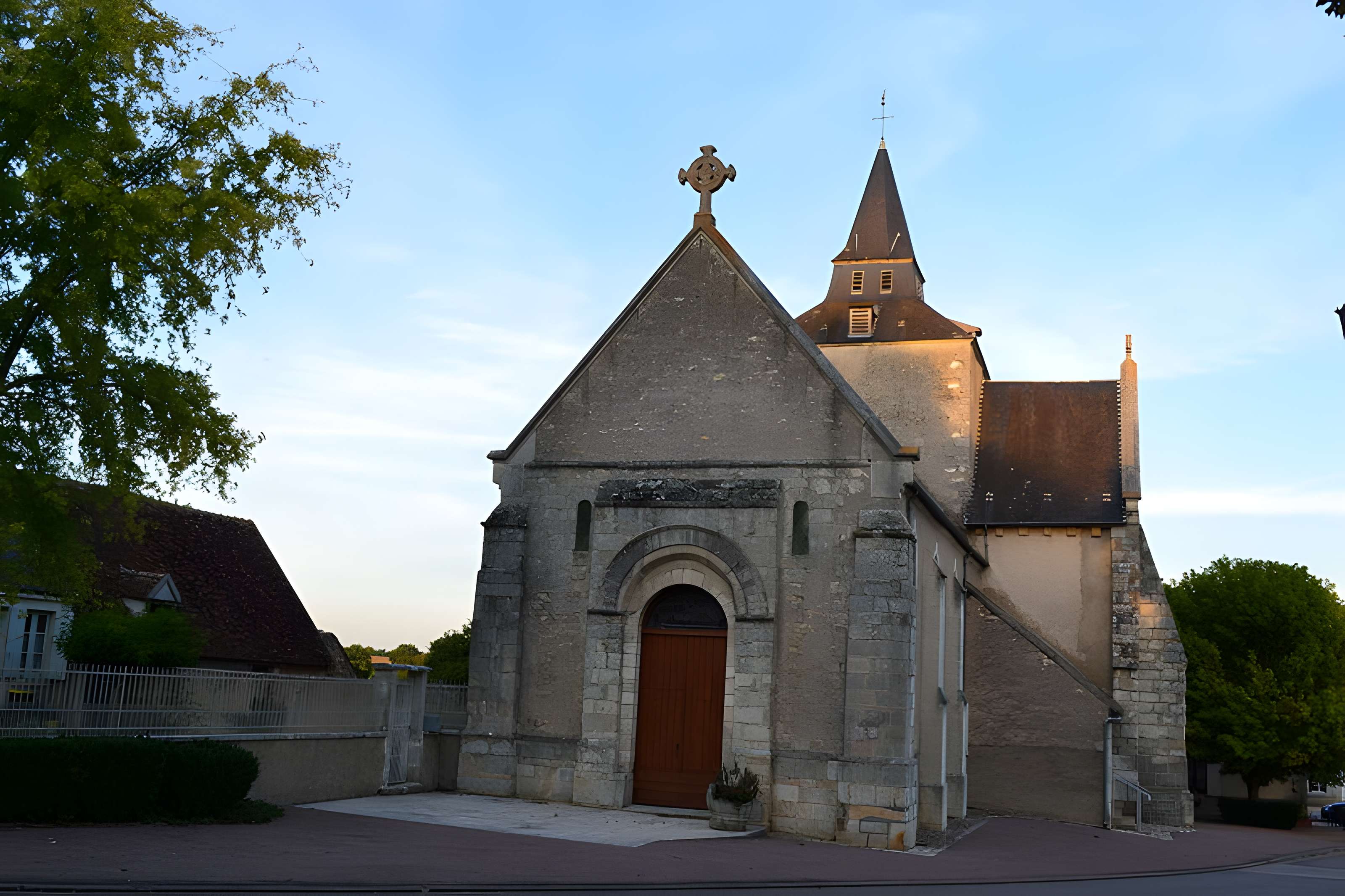 Église Saint-Martin-et-Saint-Roch d'Ids-Saint-Roch