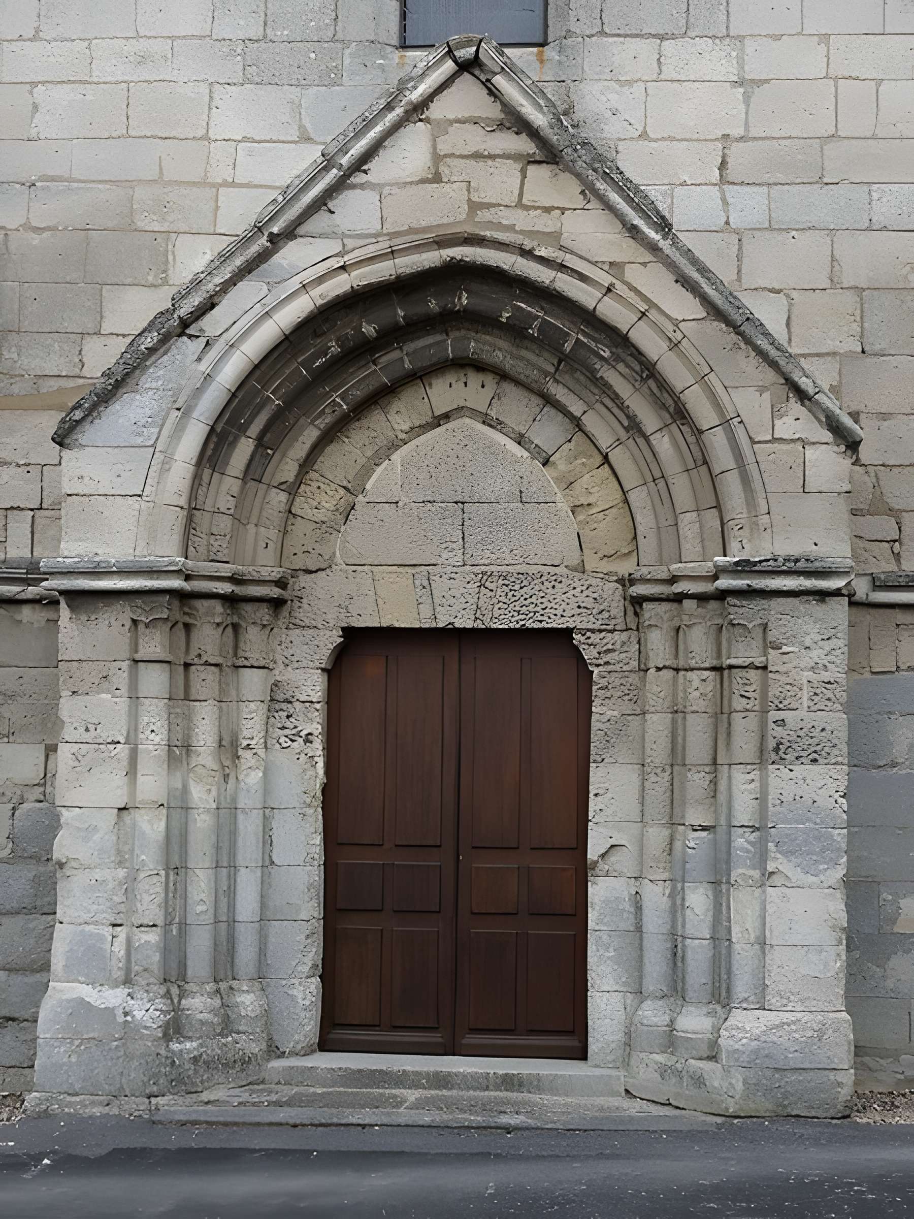 Église Saint-Martin-Saint-Léonard de Vez
