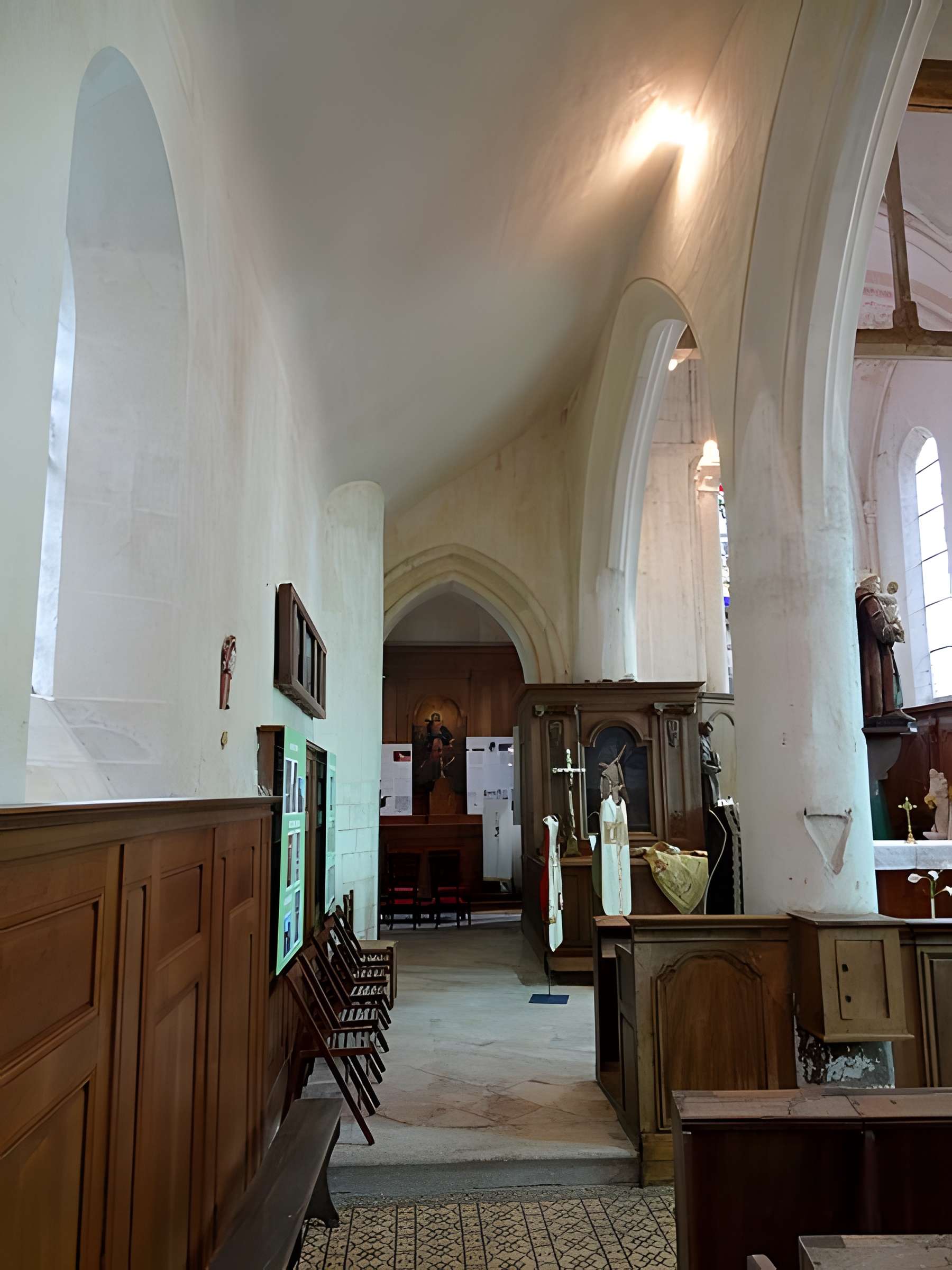 Église Saint-Martin-Saint-Léonard de Vez