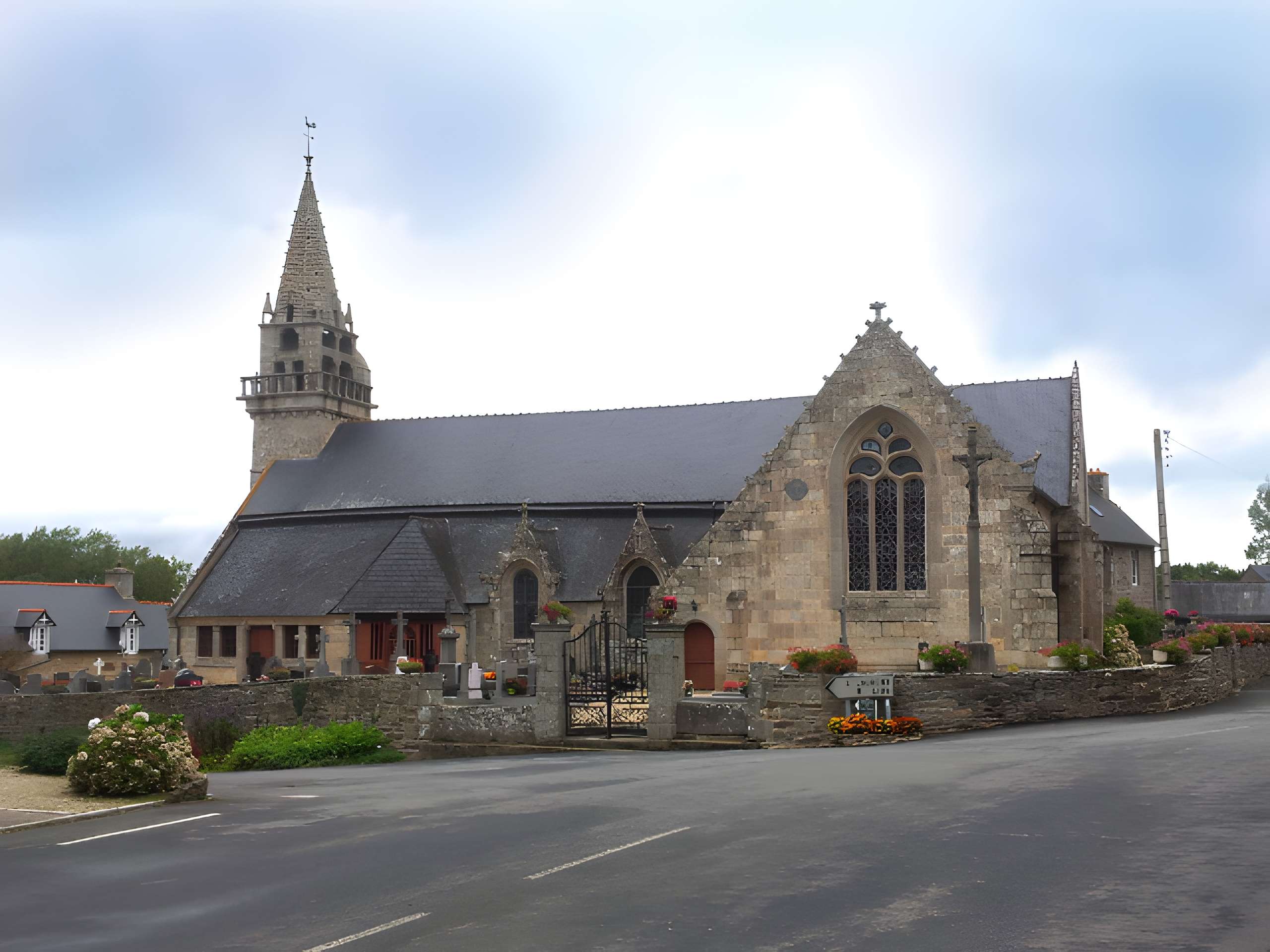 Église Saint-Maudez de Landebaëron